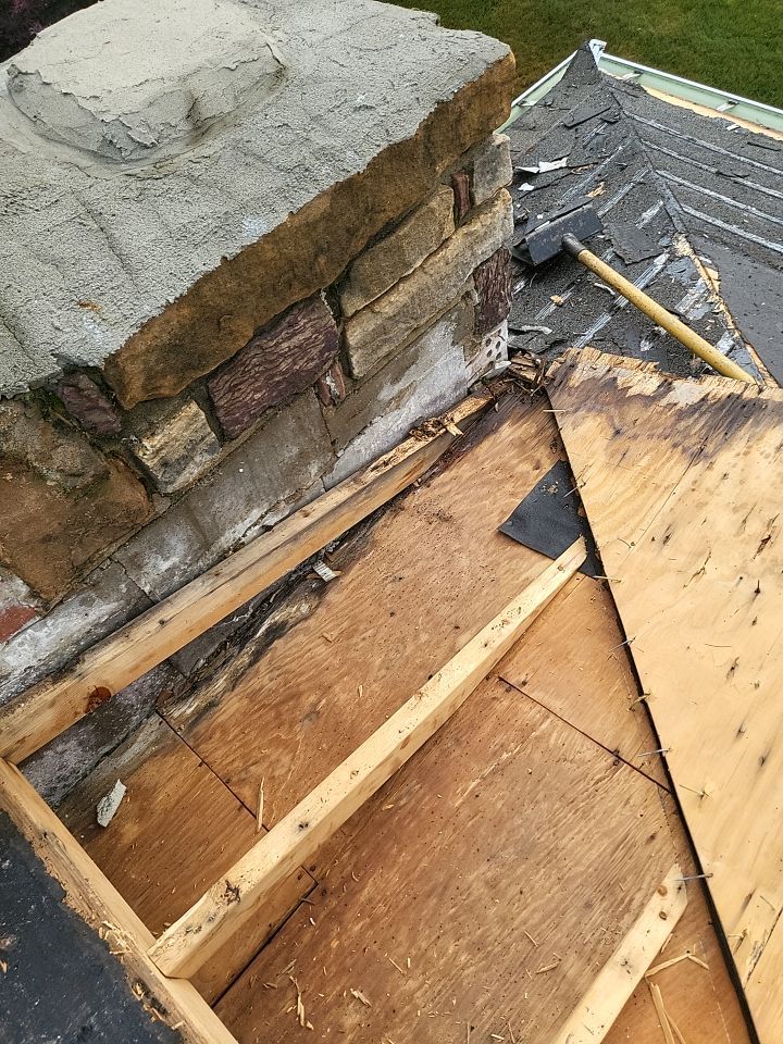 ATLAS PINNACLE HP W/SCOTCHGARD COLOR: WEATHERED WOOD by Eagle Eye Roofing