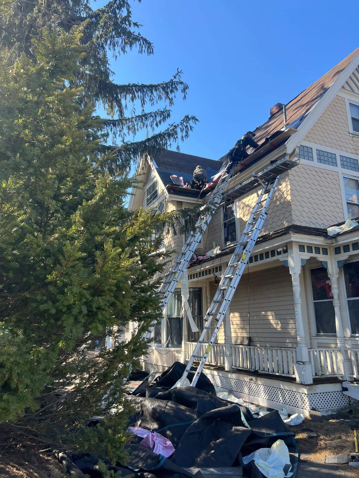 Slate Roof Conversion on Historic Home & Detached Garage – Owens Corning Duration, Estate Gray by JOHNNYS PRO