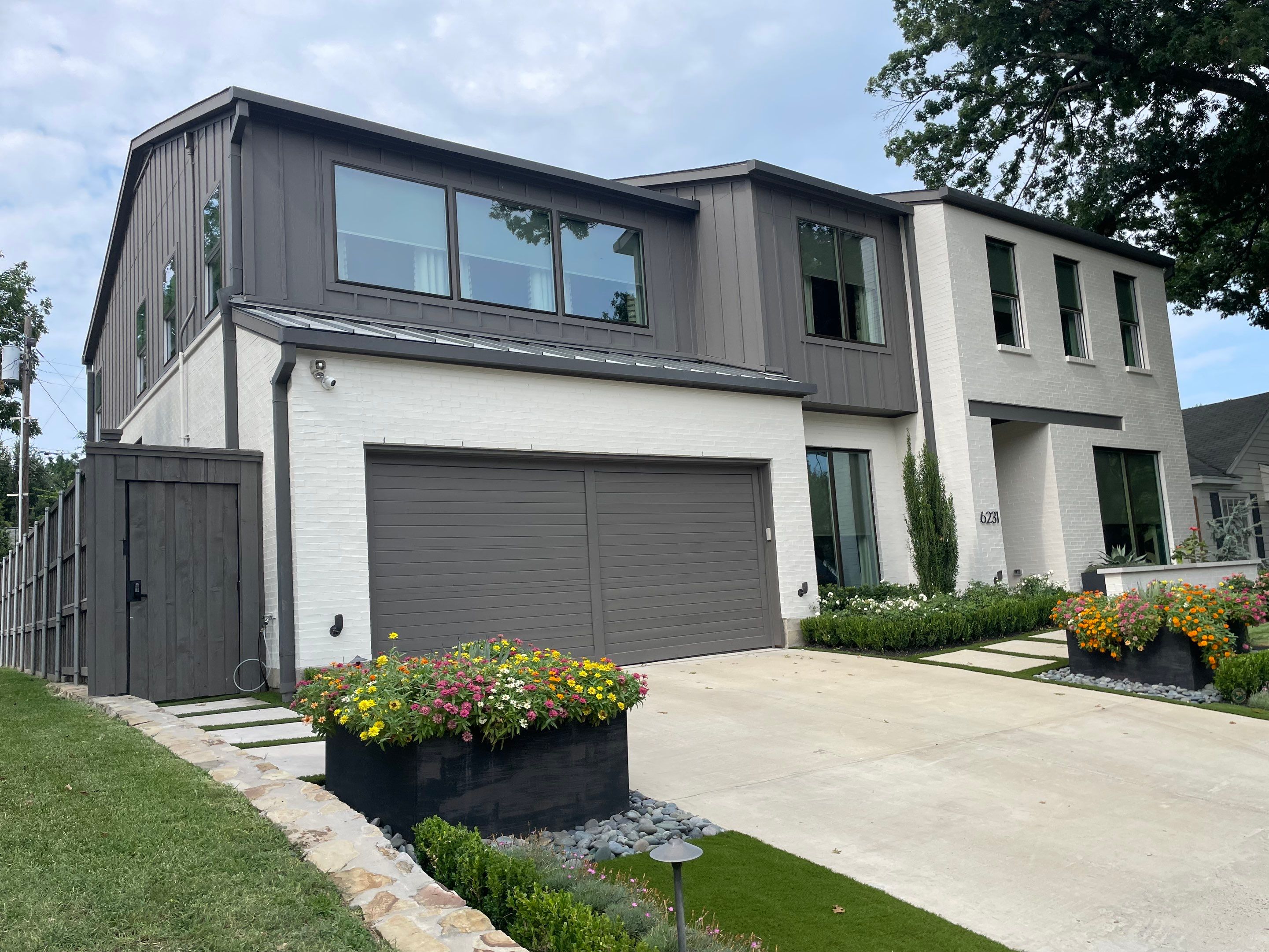 Exterior Painting: Brick by Nomad Painting