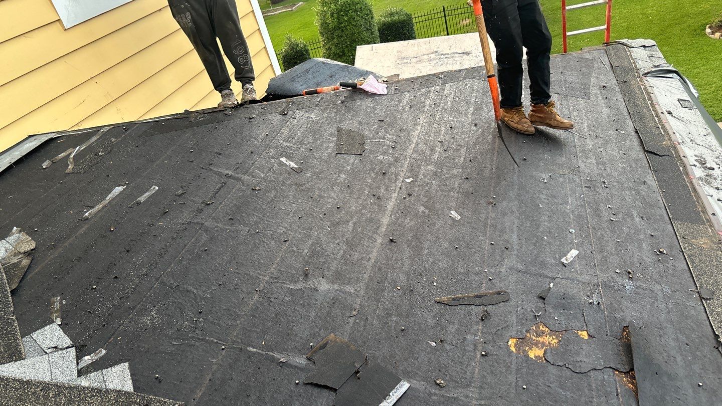 Residential Roofing Installation using Owen's Corning Duration (Lifetime) Shingles by Roof Repair Company