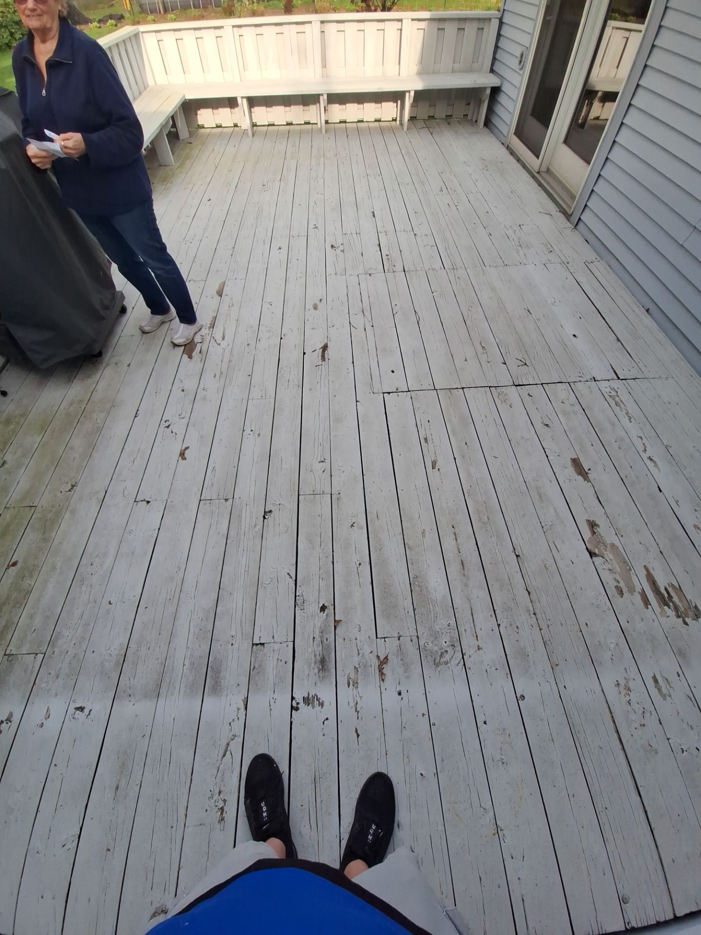 Deck and Shed Re-paint by Gordon Painting