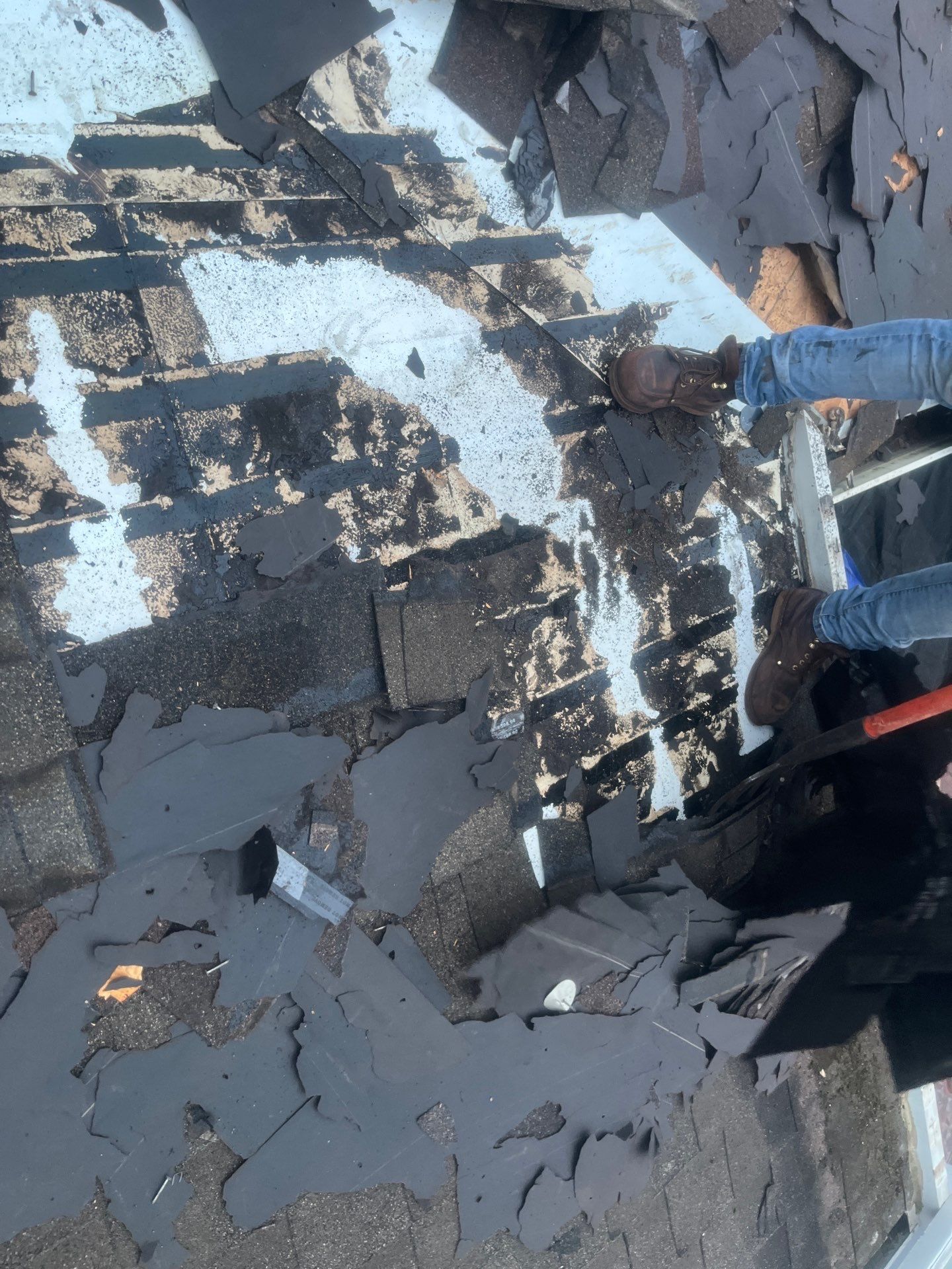 Roof Replacement using Owen's Corning - Duration Onyx Black by Roof Concepts Construction
