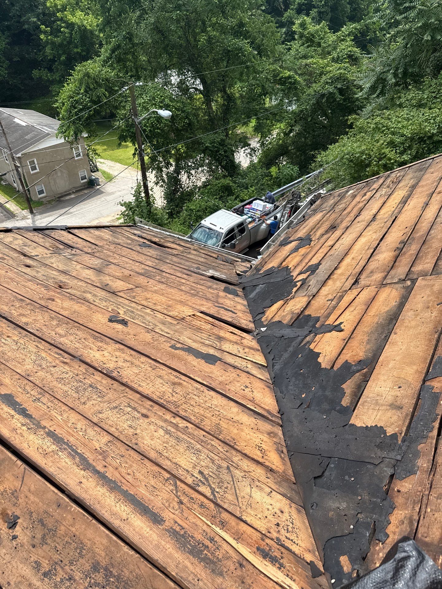 Residential Roofing Installation using GAF Timberline HDZ Barkwood by Rainstoppers Roofing