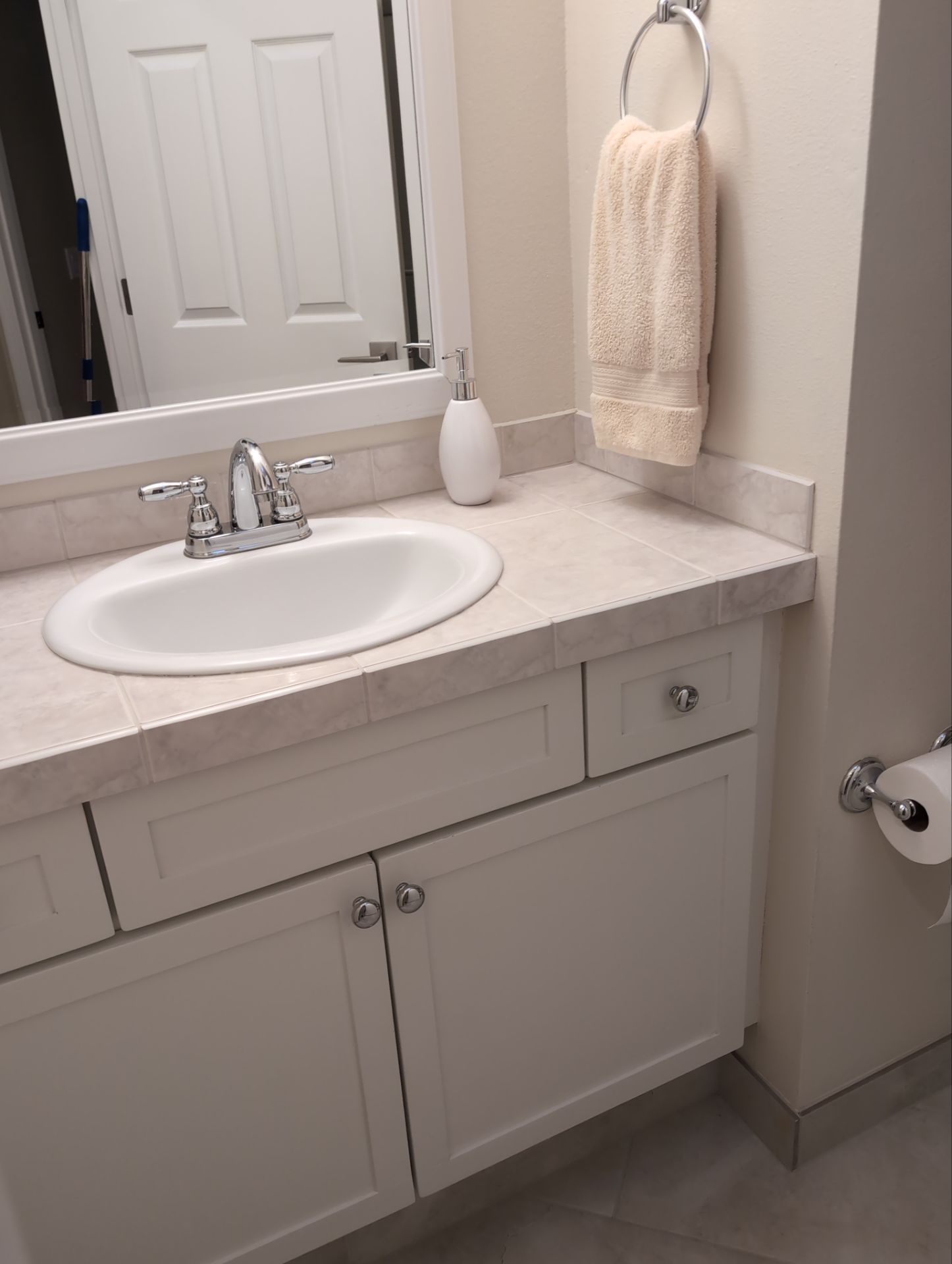 Maid Service and cleaning Project in Lake Oswego by Cloud 9 Professional Cleaning Services