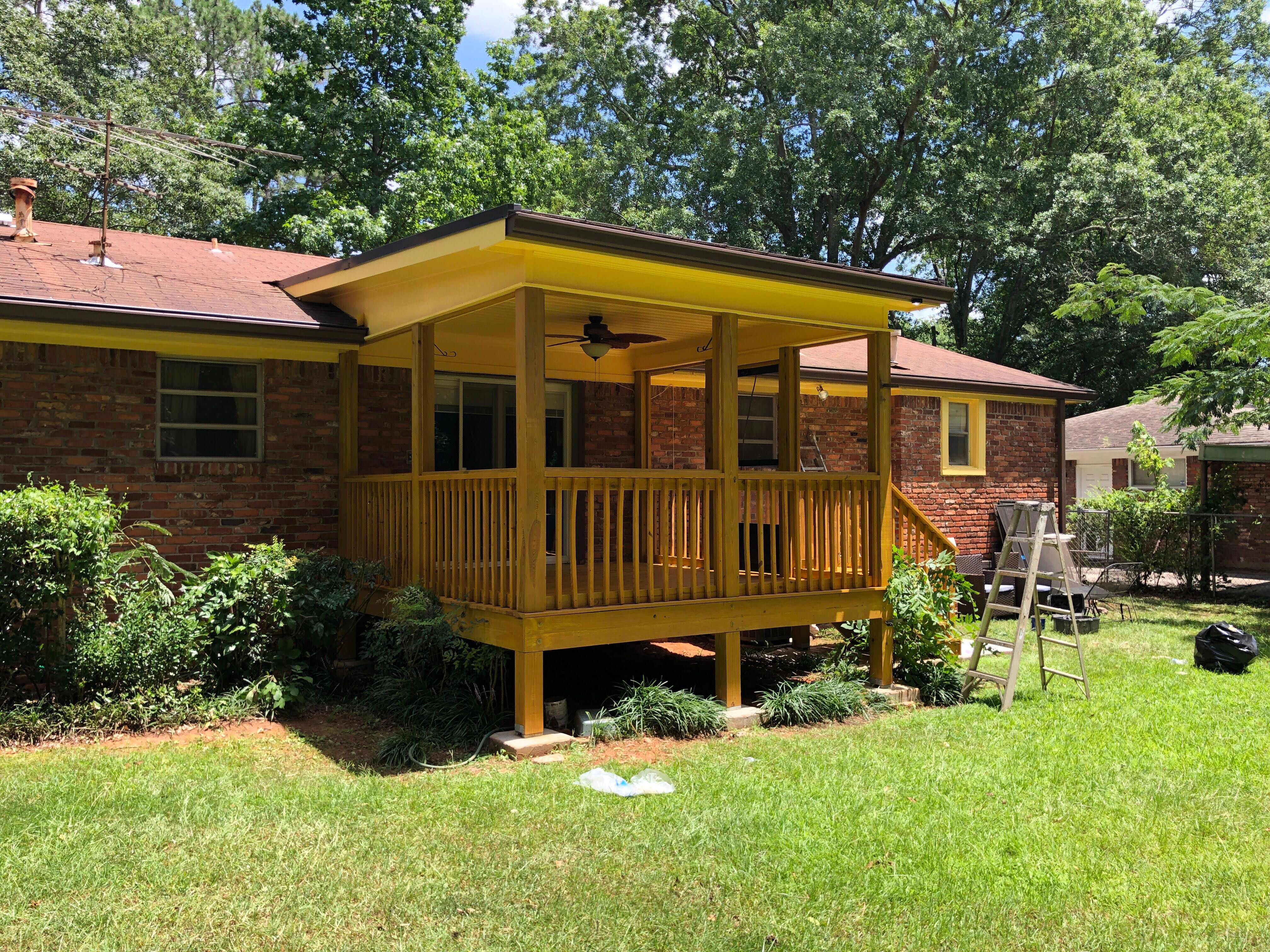 Screened-In Porch and Wooden Deck Construction in Decatur by Swift Home Renovations 
