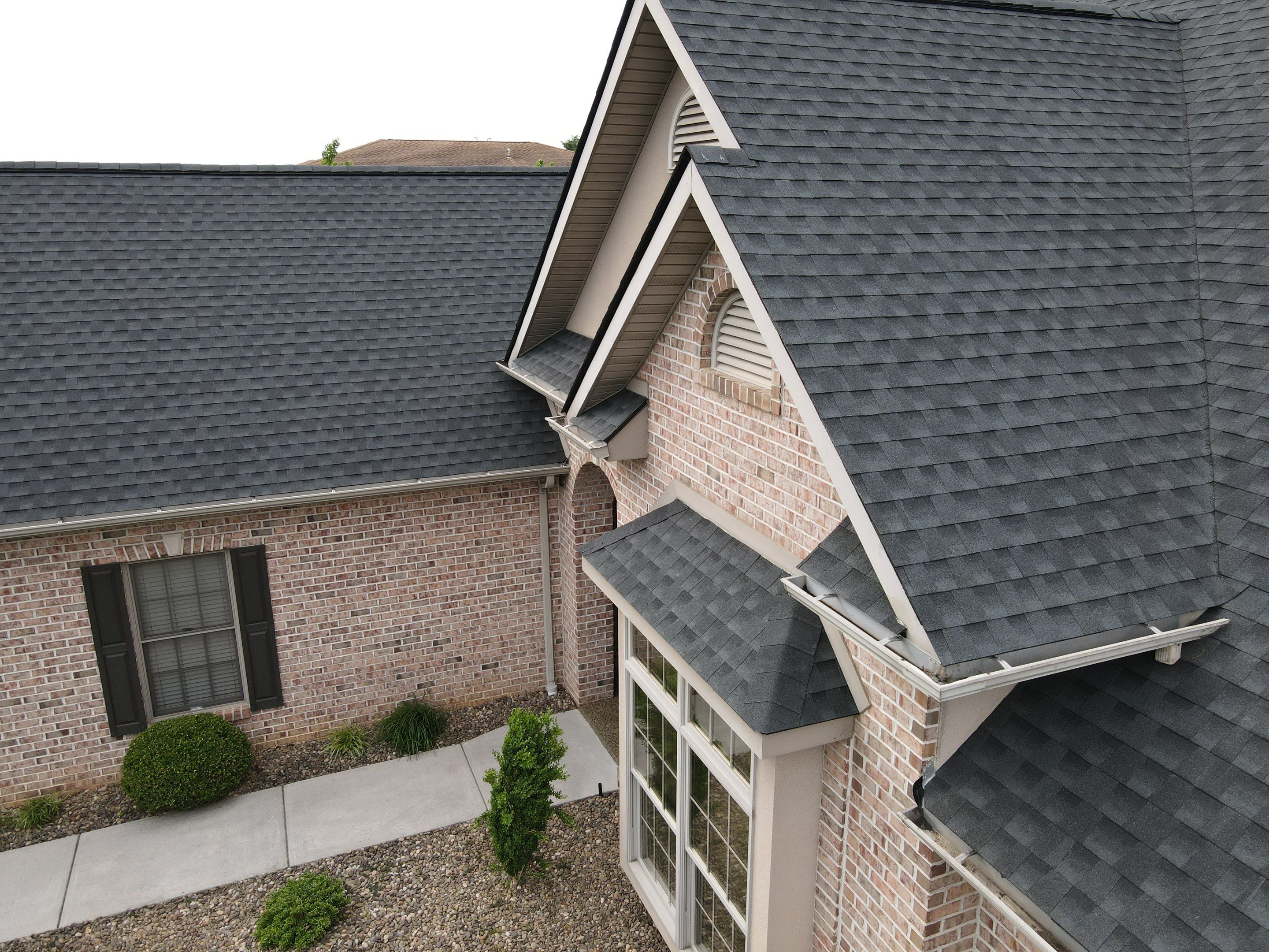ROOF REPLACEMENT CHAMBERSBURG, PA by Teflon Roofing