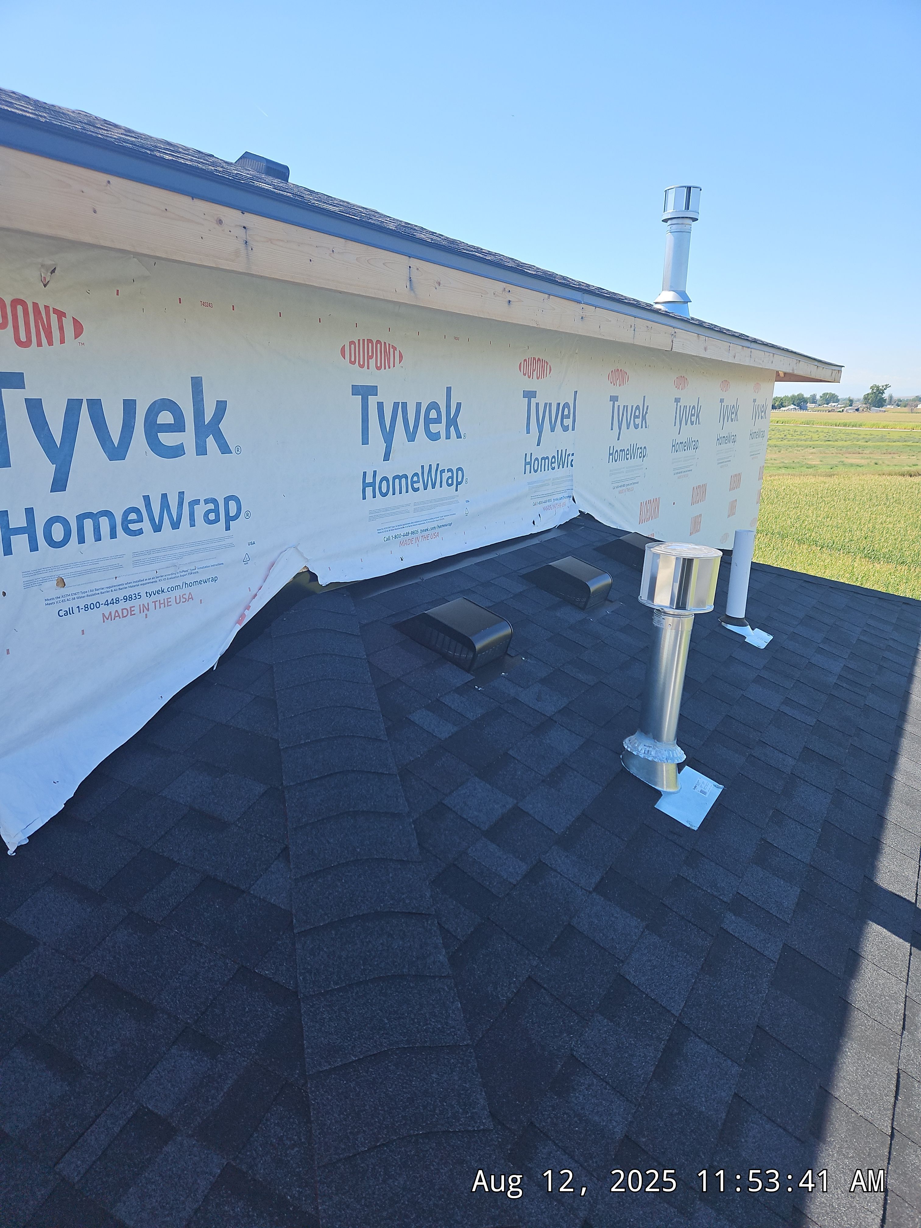 New Construction LP Smartside by Plankwalker Siding & Roofing