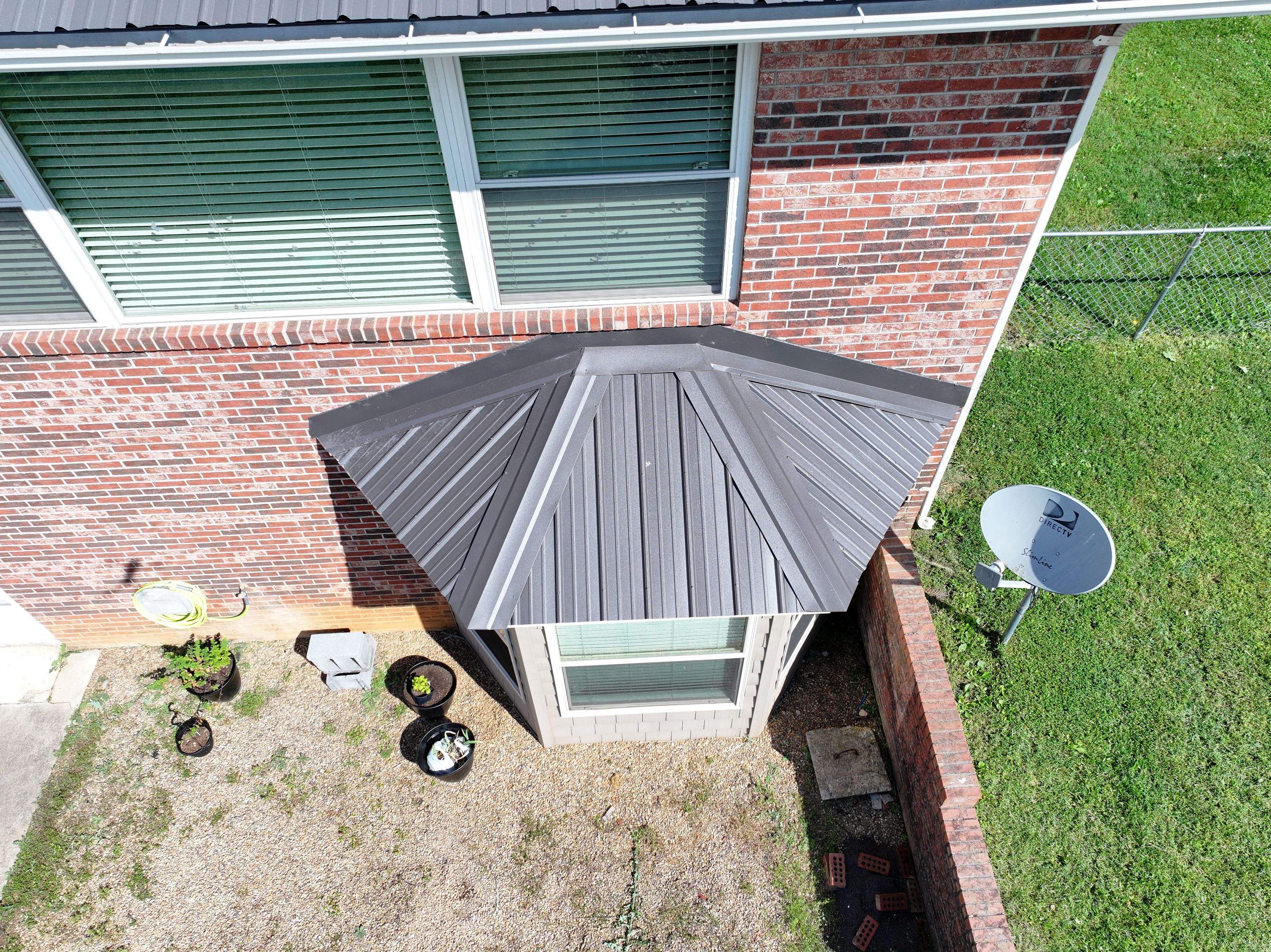 Maximoff Residence by Omnia Roofing