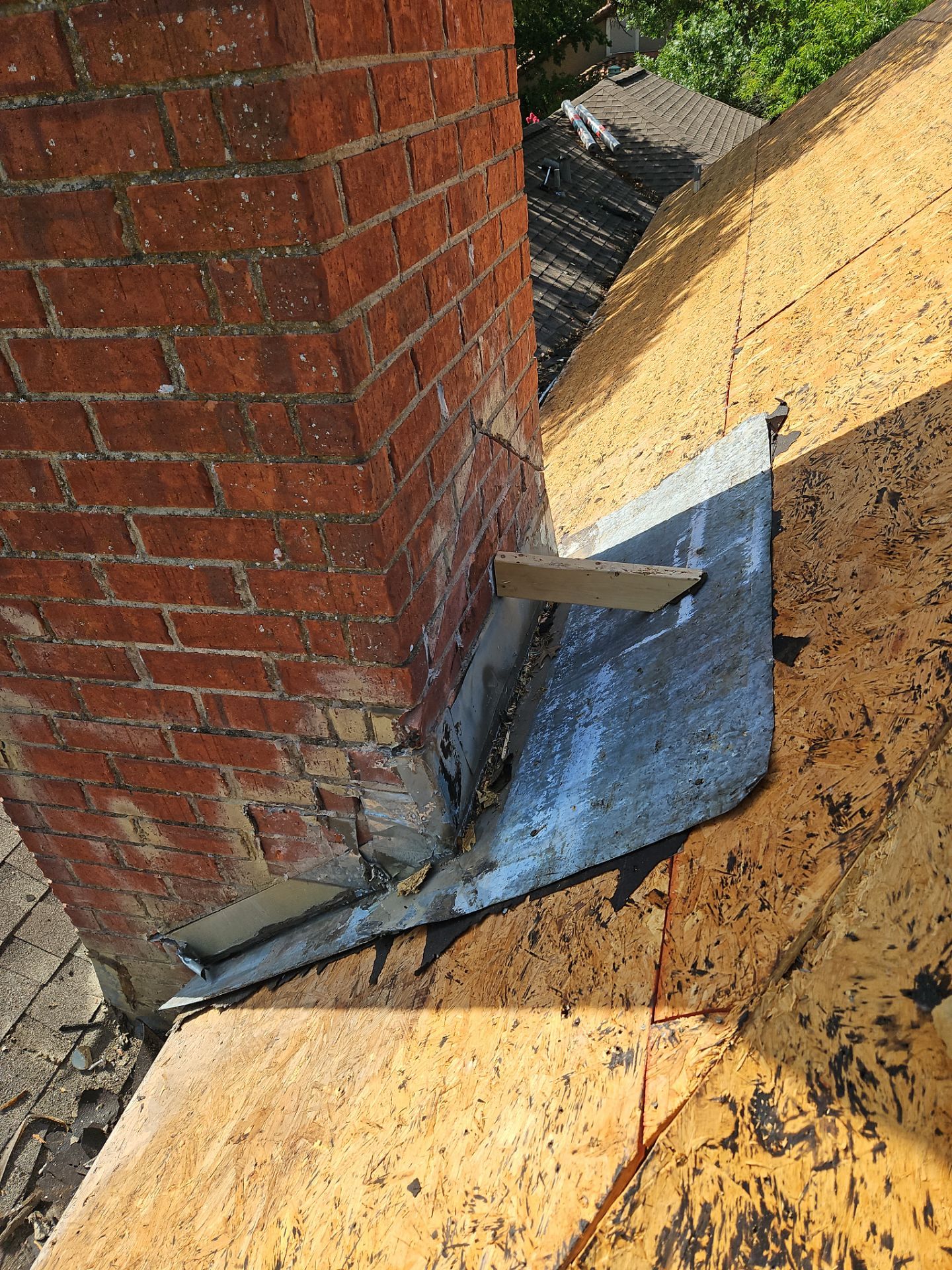Residential Roof Replacement using GAF - HDZ - Weathered Wood by Action Exteriors