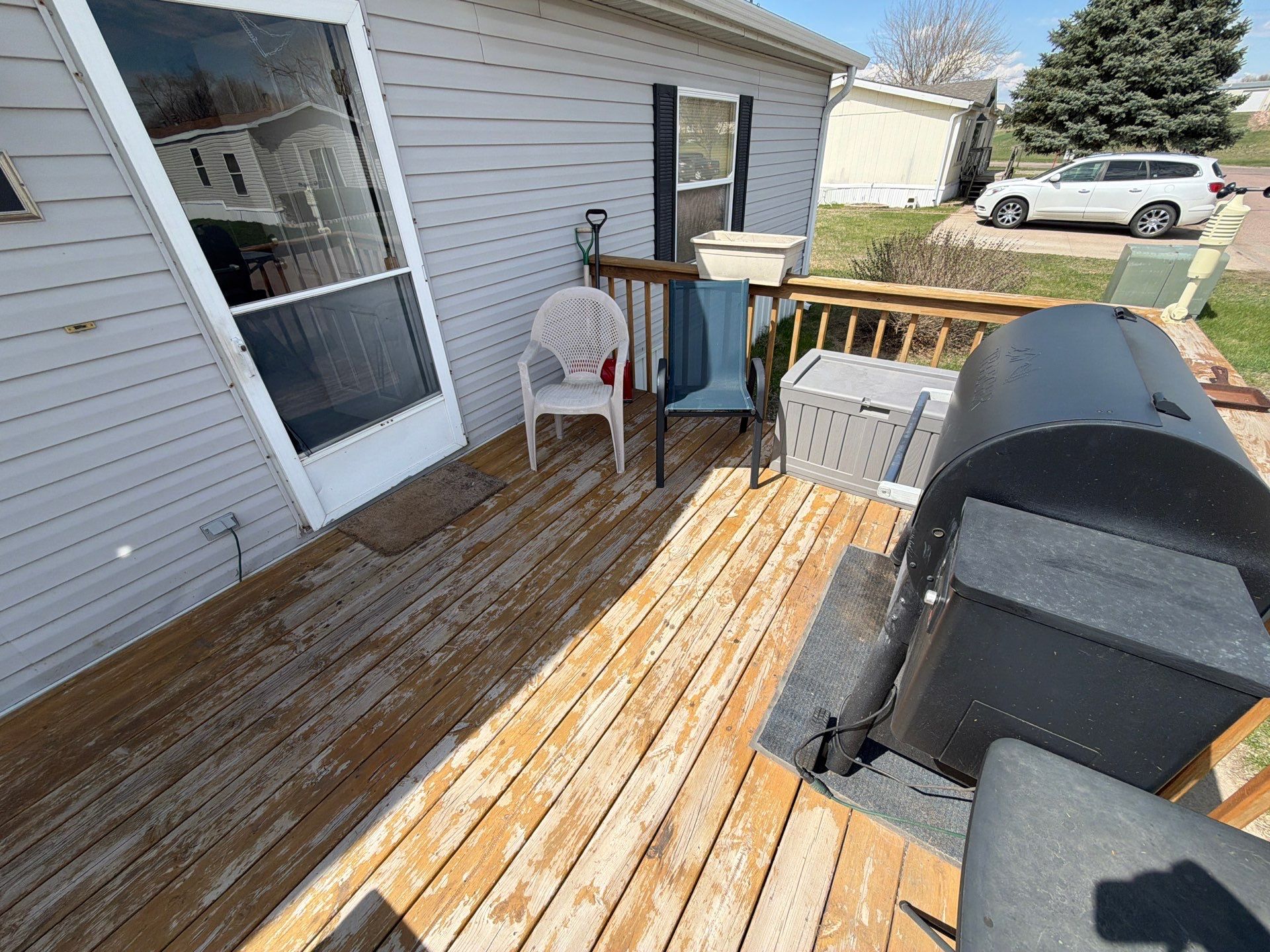 Wood Deck Staining and Interior Paint Refresh in Sioux Falls by Select Painting, Coatings & Garage Cabinets