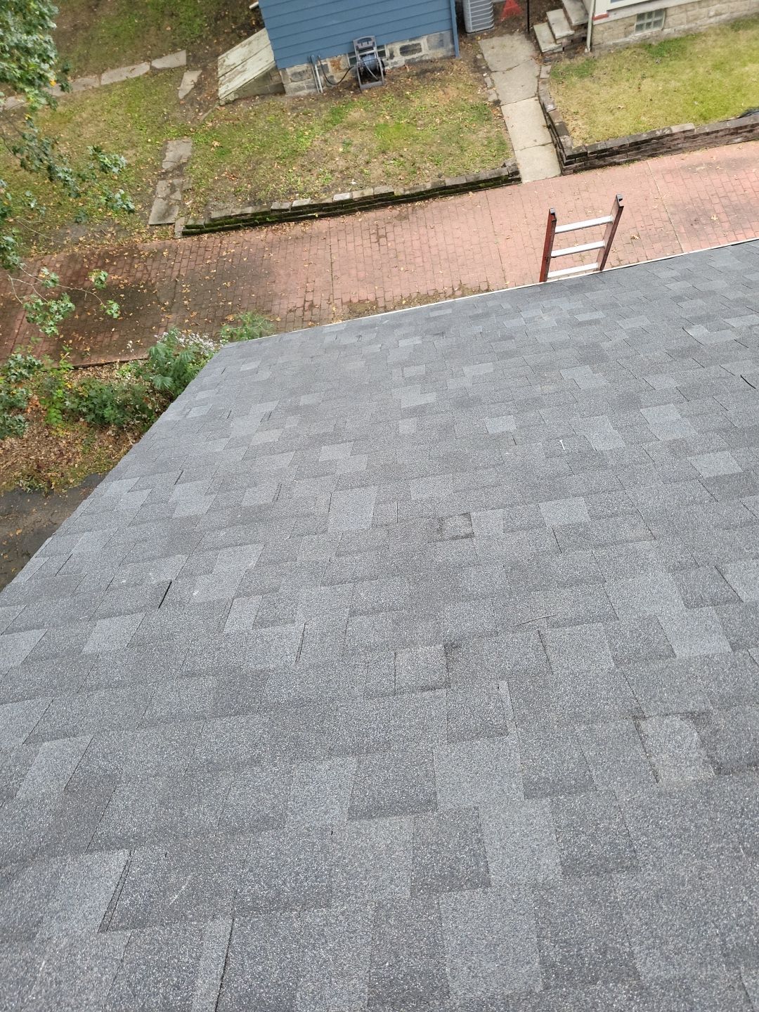 ATLAS PINNACLE COLOR: BLACK SHADOW DRIP EDGE: BLACK by Eagle Eye Roofing