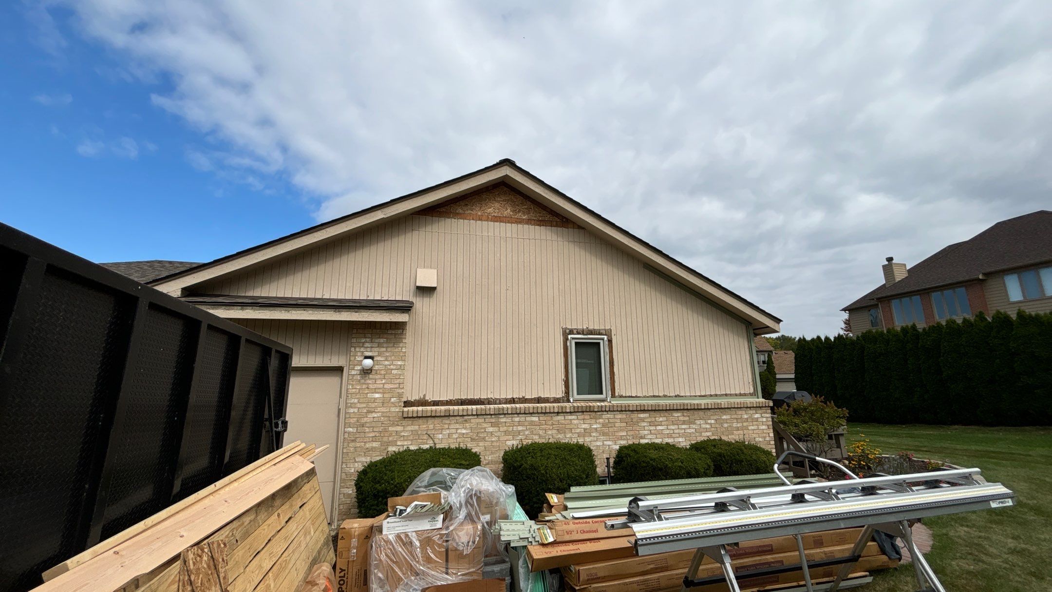 Siding Replacement using Alside 7" B&B by 180 Contractors