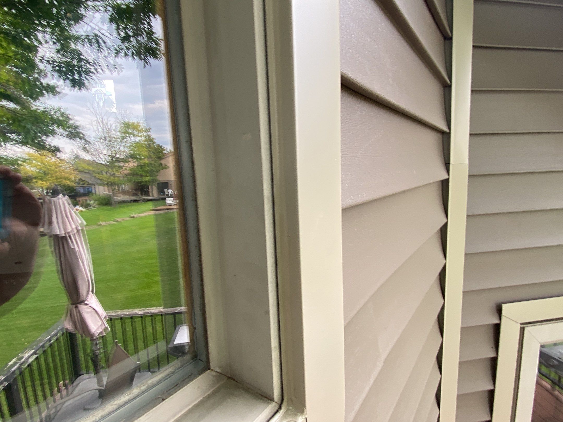 Siding Replacement using Certainteed Monogram D5 by 180 Contractors