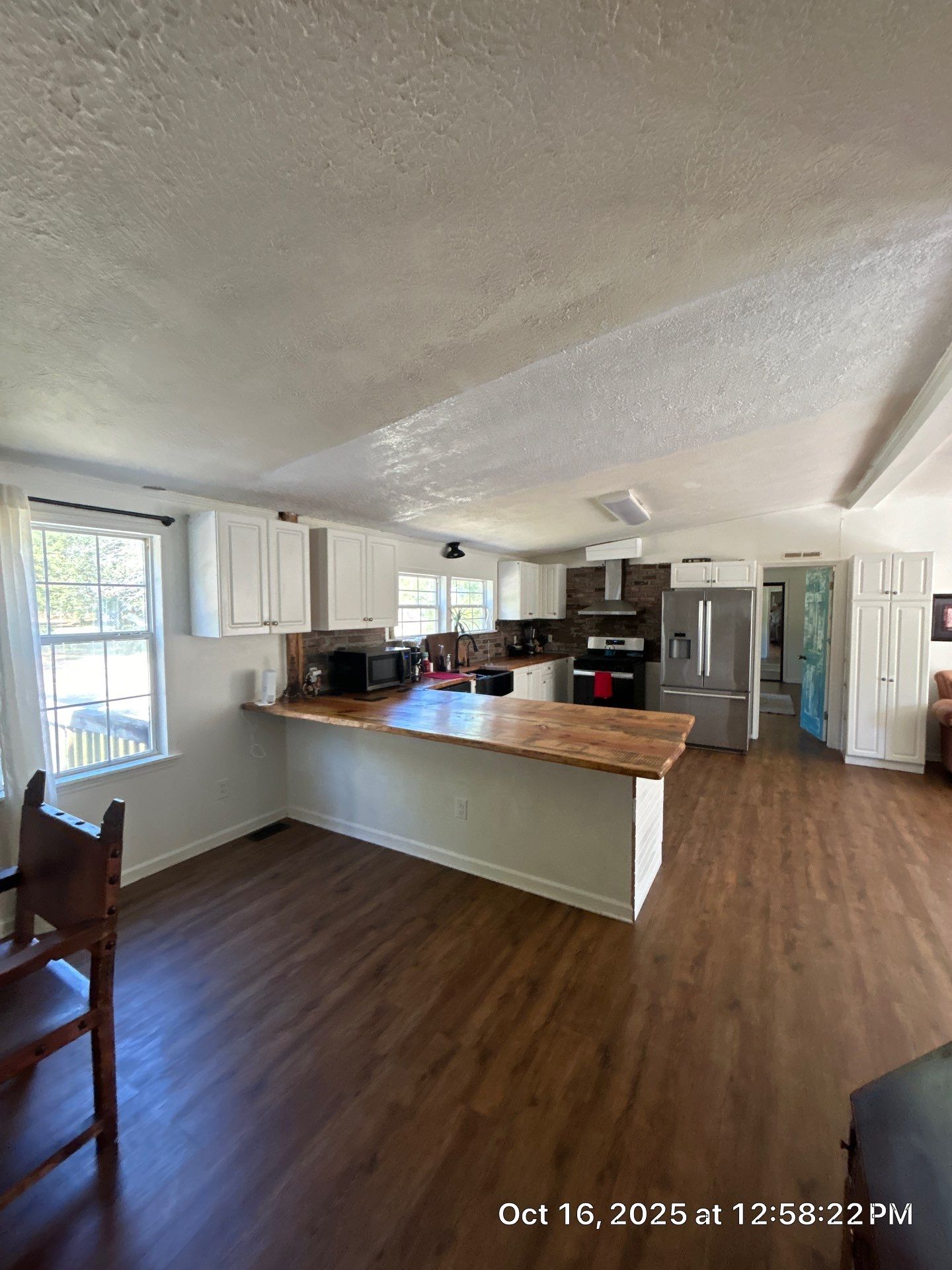 Ceiling Mold Removal by Home Disaster Medics