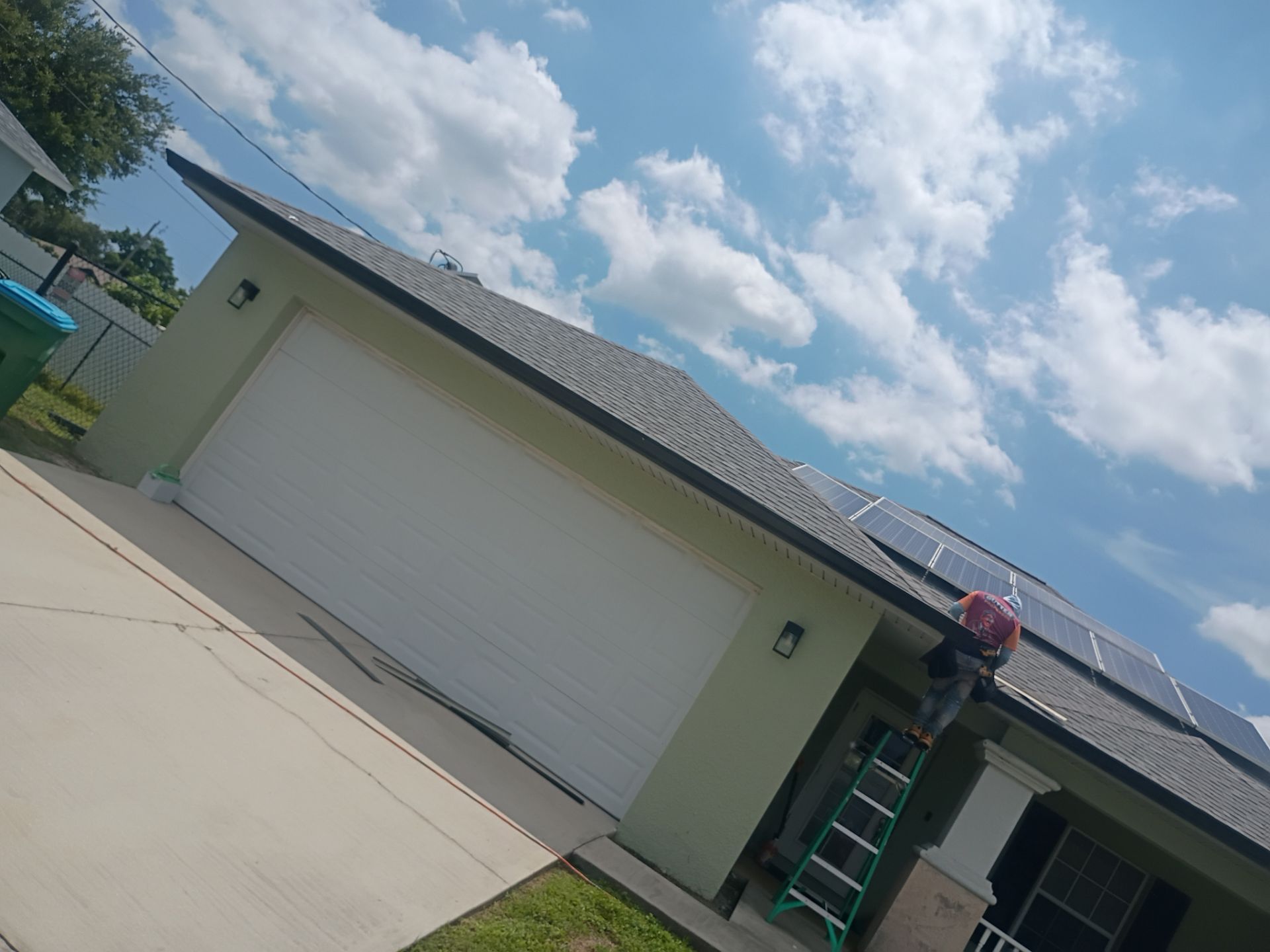 Black Seamless Gutters using K-Style Seamless Gutters in Cape Coral FL by Gutter Professors