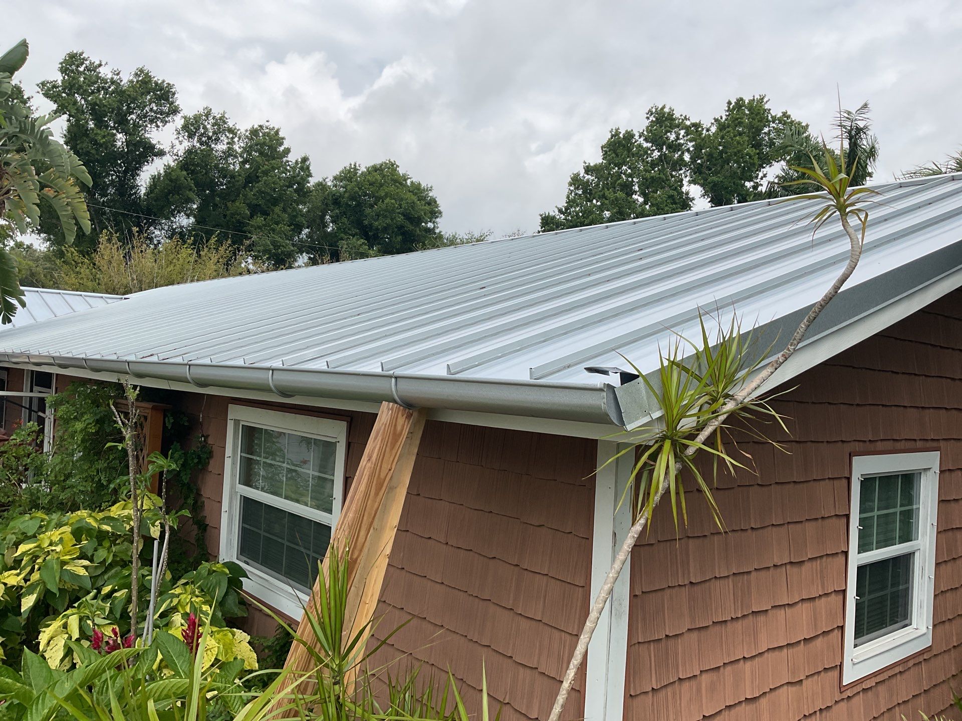 Half-Round Aluminum Gutters in North Fort Myers FL by Gutter Professors