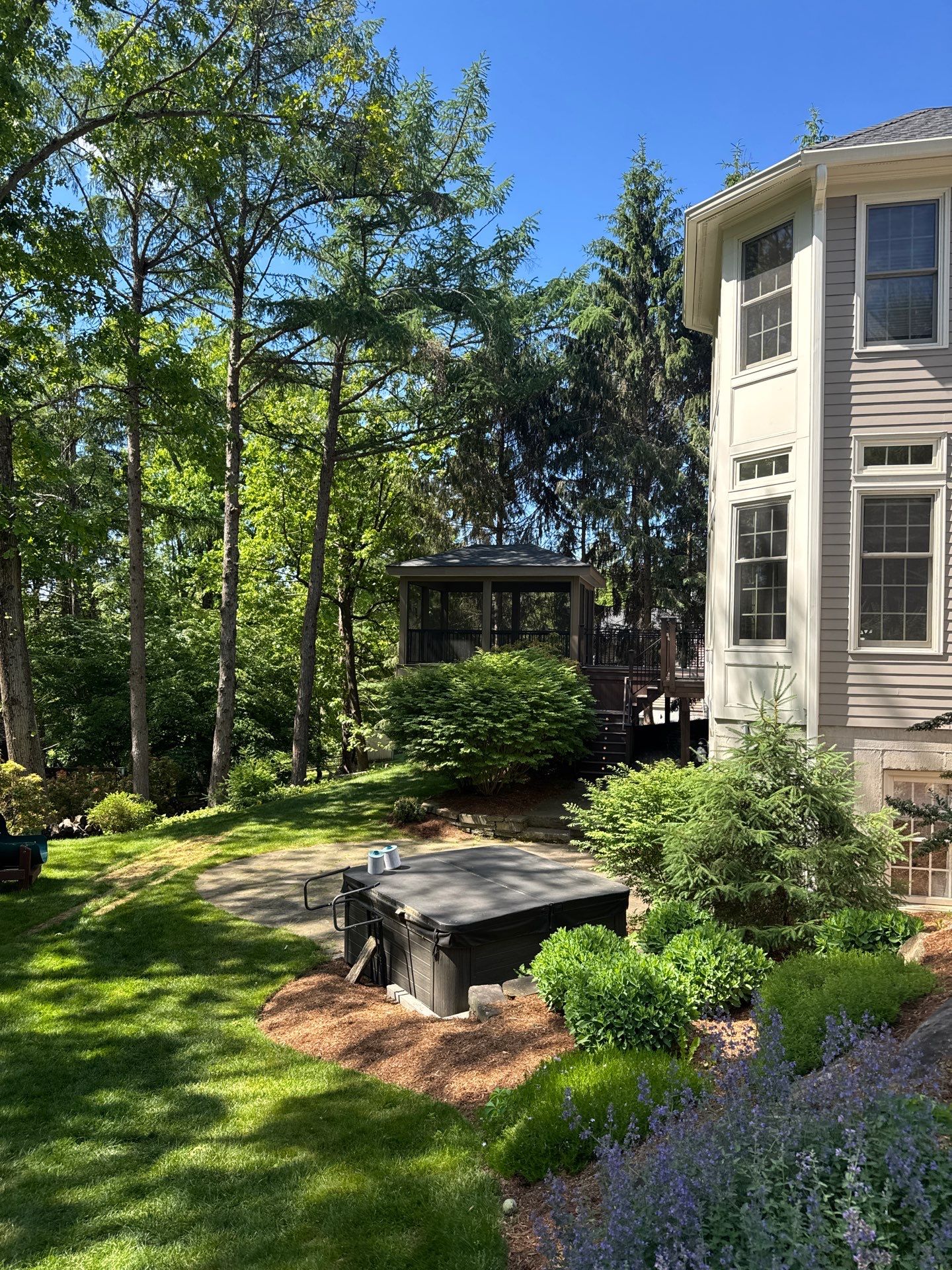 New Deck With a Screened In Porch In Mendham, New Jersey by deck guardian