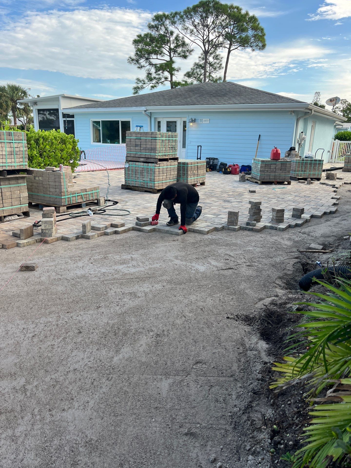 Stuart Showcase: Turning Concrete Chaos into Paver Perfection by Alpha Zeta Enterprises Inc