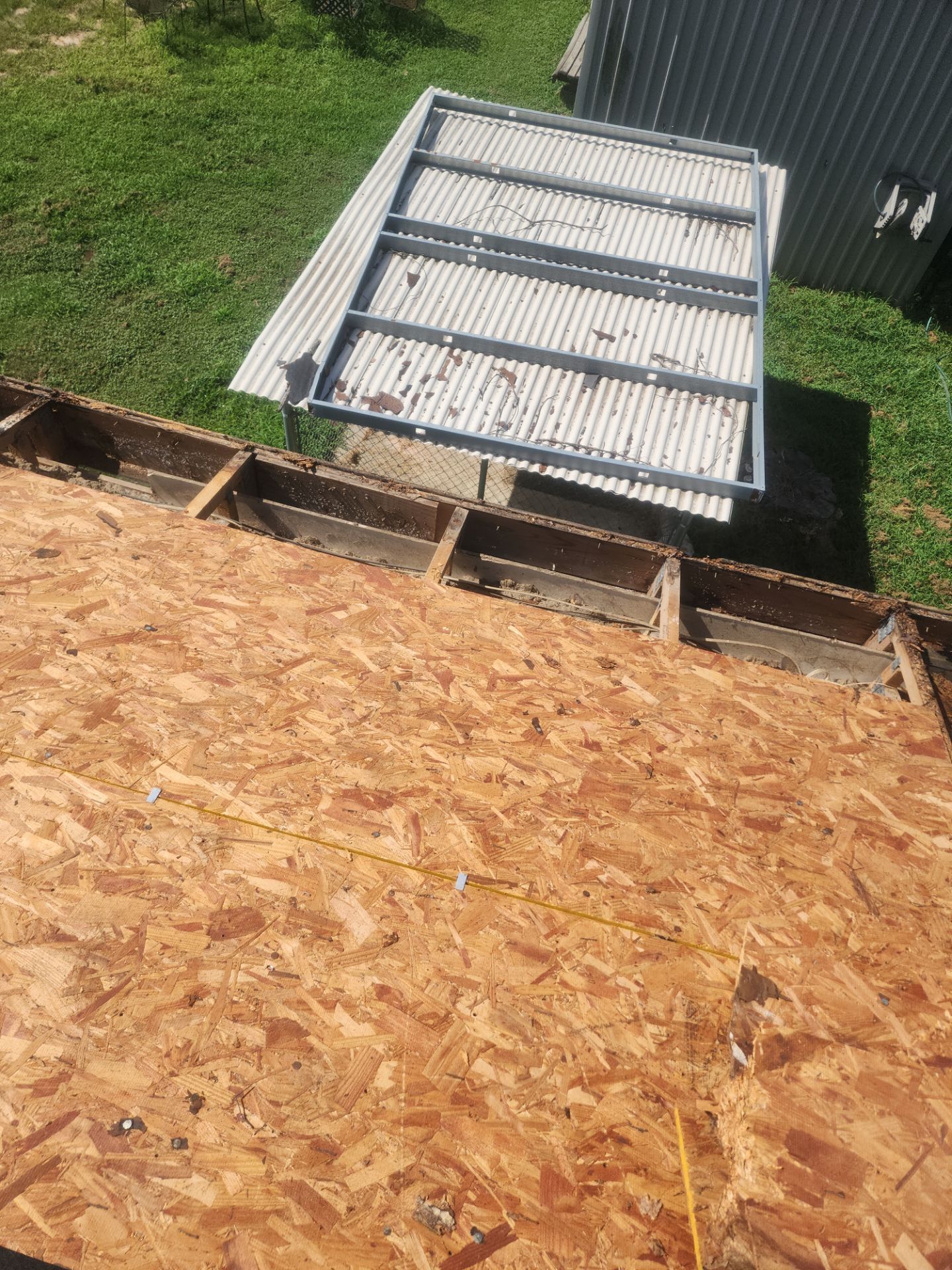 Residential Roofing Installation using Owen's Corning Duration (Lifetime) Shingles by Roof Repair Company