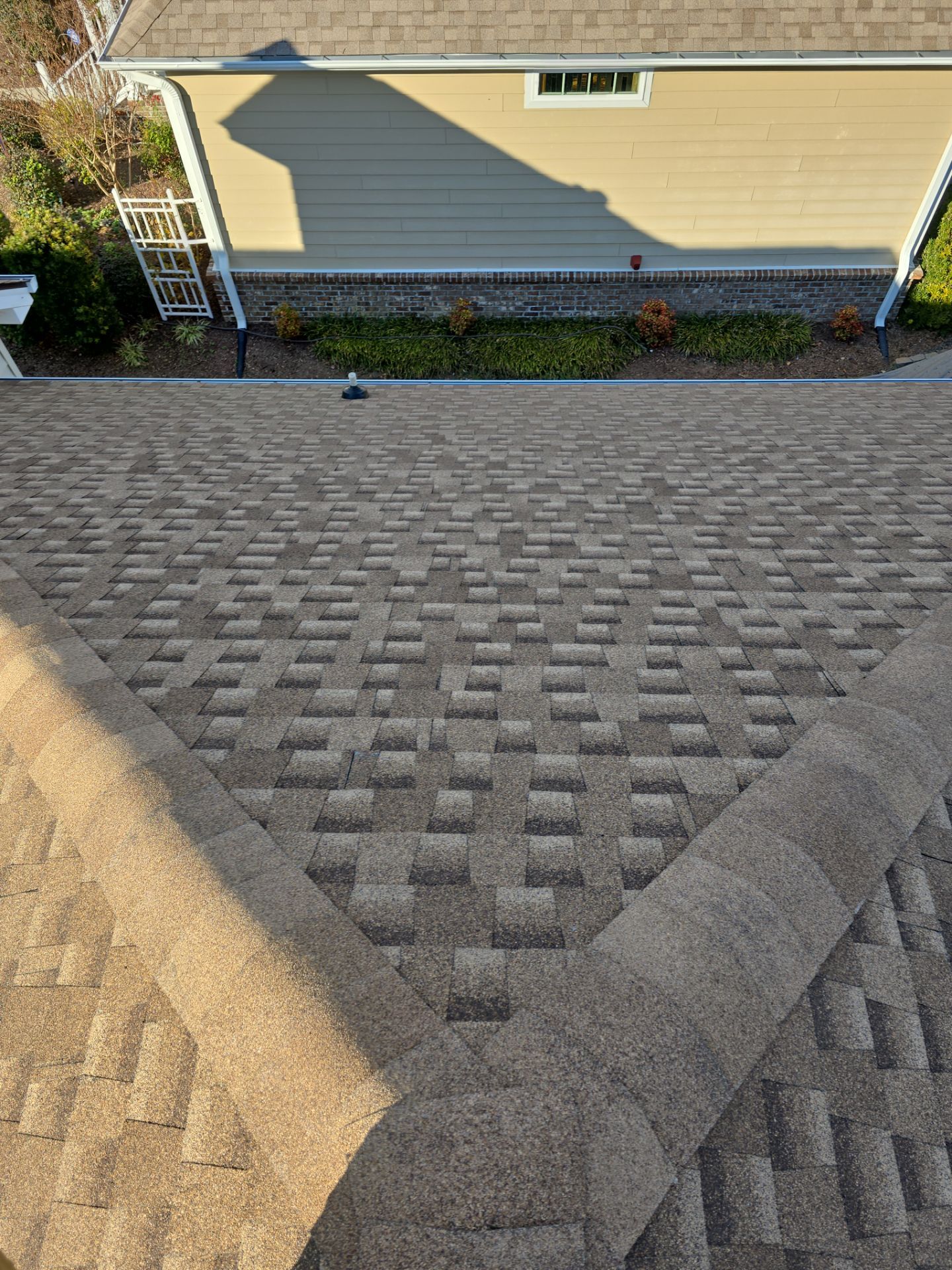 GAF HDZ - Shakewood by Linta Roofing