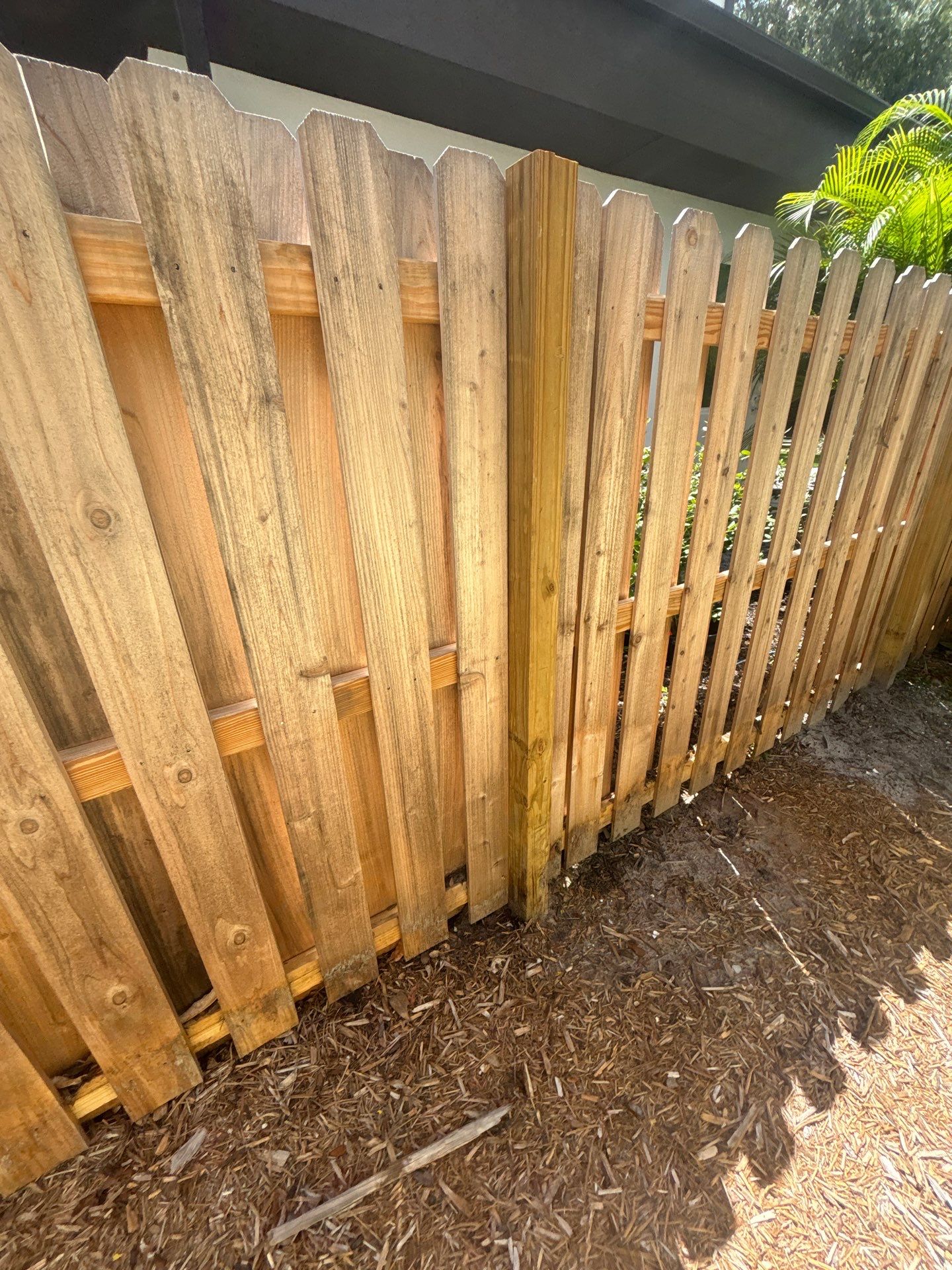 1824 Magnolia St  by H&Y Fence