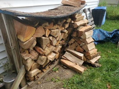 Firewood Delivery  using Seasoned Firewood