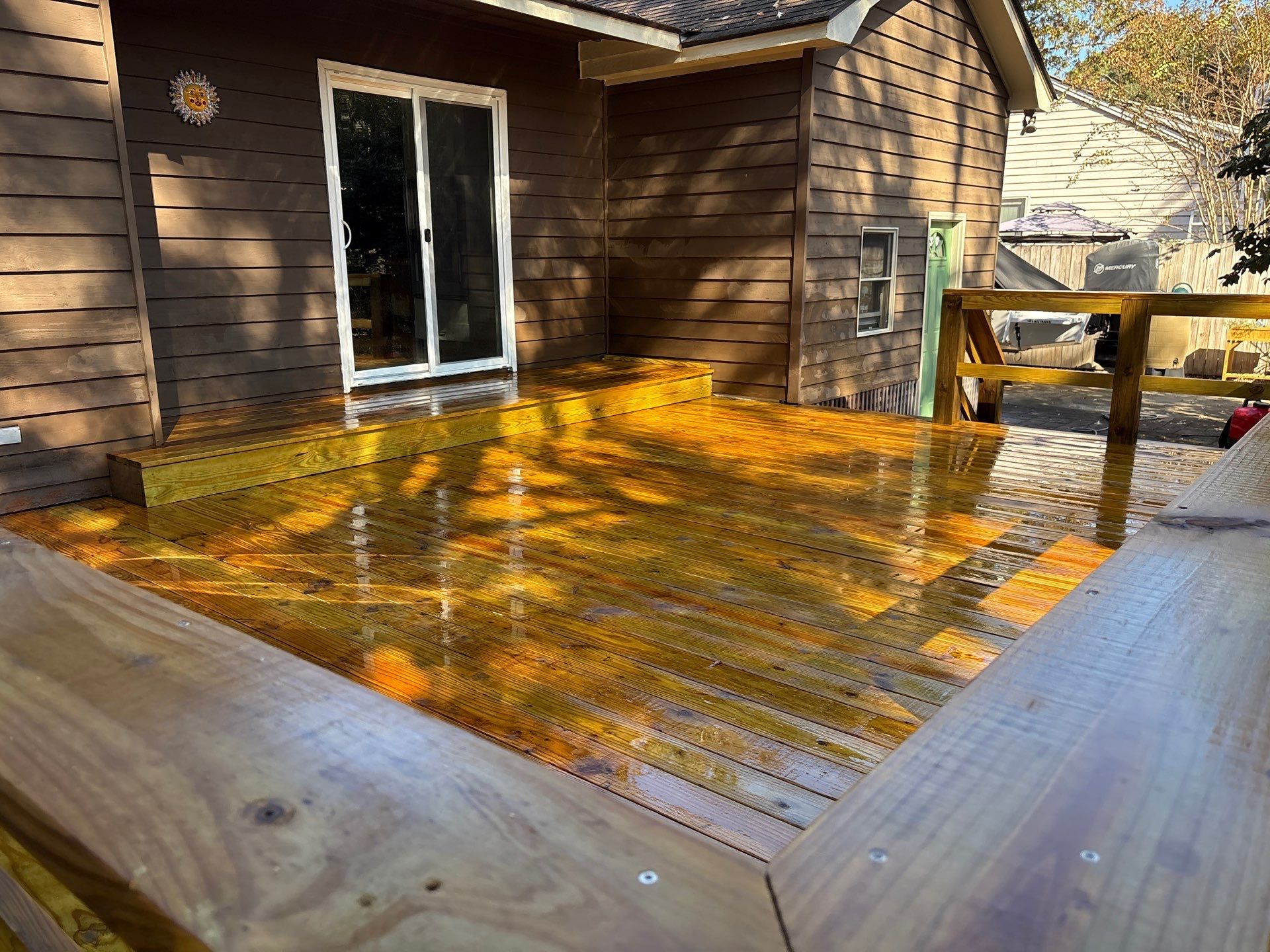 Wood Deck using Wood Sealant by DuraSeal