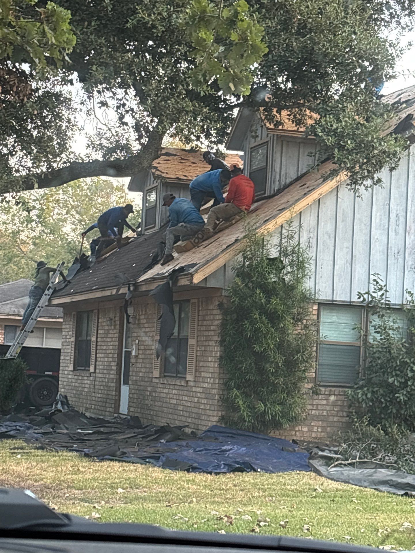 Residential Roofing Repair using Owen's Corning Duration (Lifetime) Shingles by Roof Repair Company