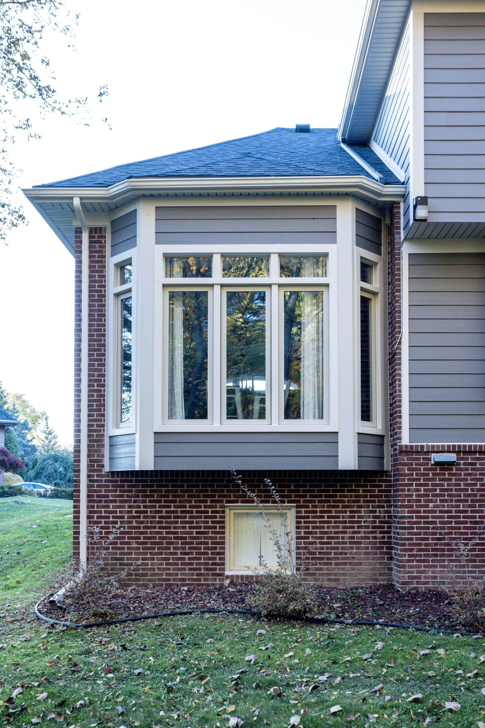 Siding Installation using James Hardie by Bloomfield Construction & Restoration