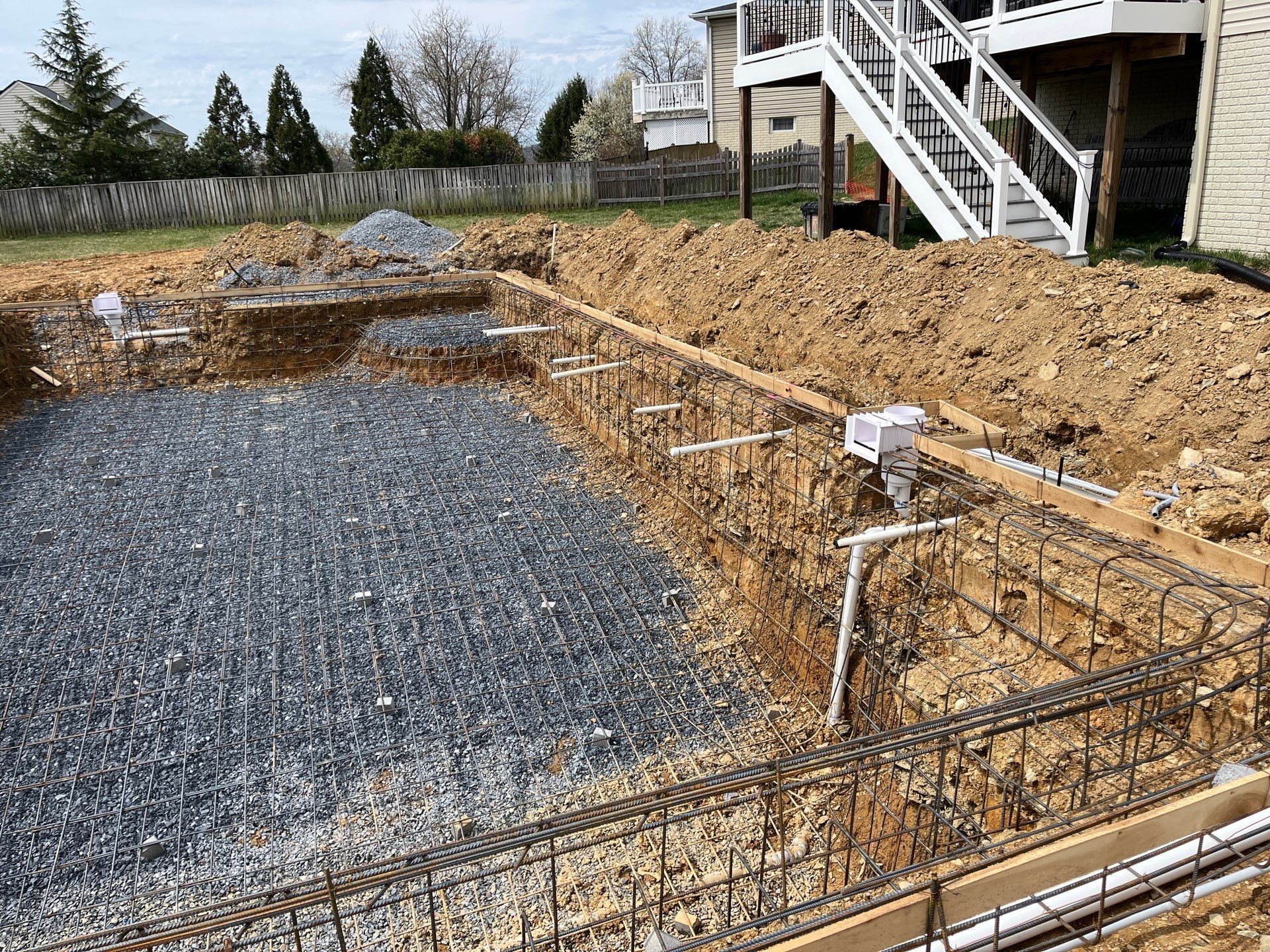 Gunite Pool with an Auto Cover by Elysium Pools