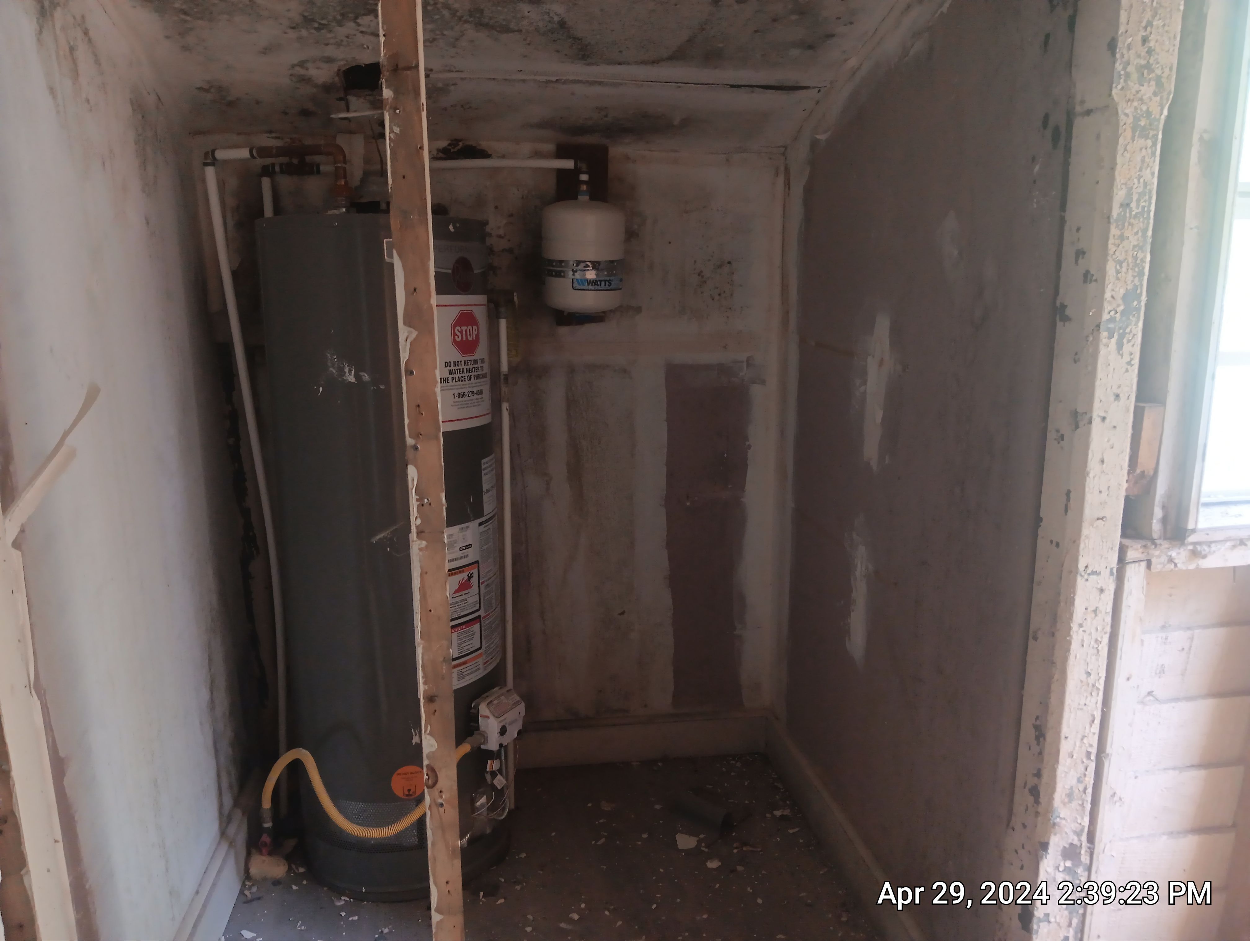 LaGrange Storm Damage Renovation by J & J Remodeling Of Ga LLC