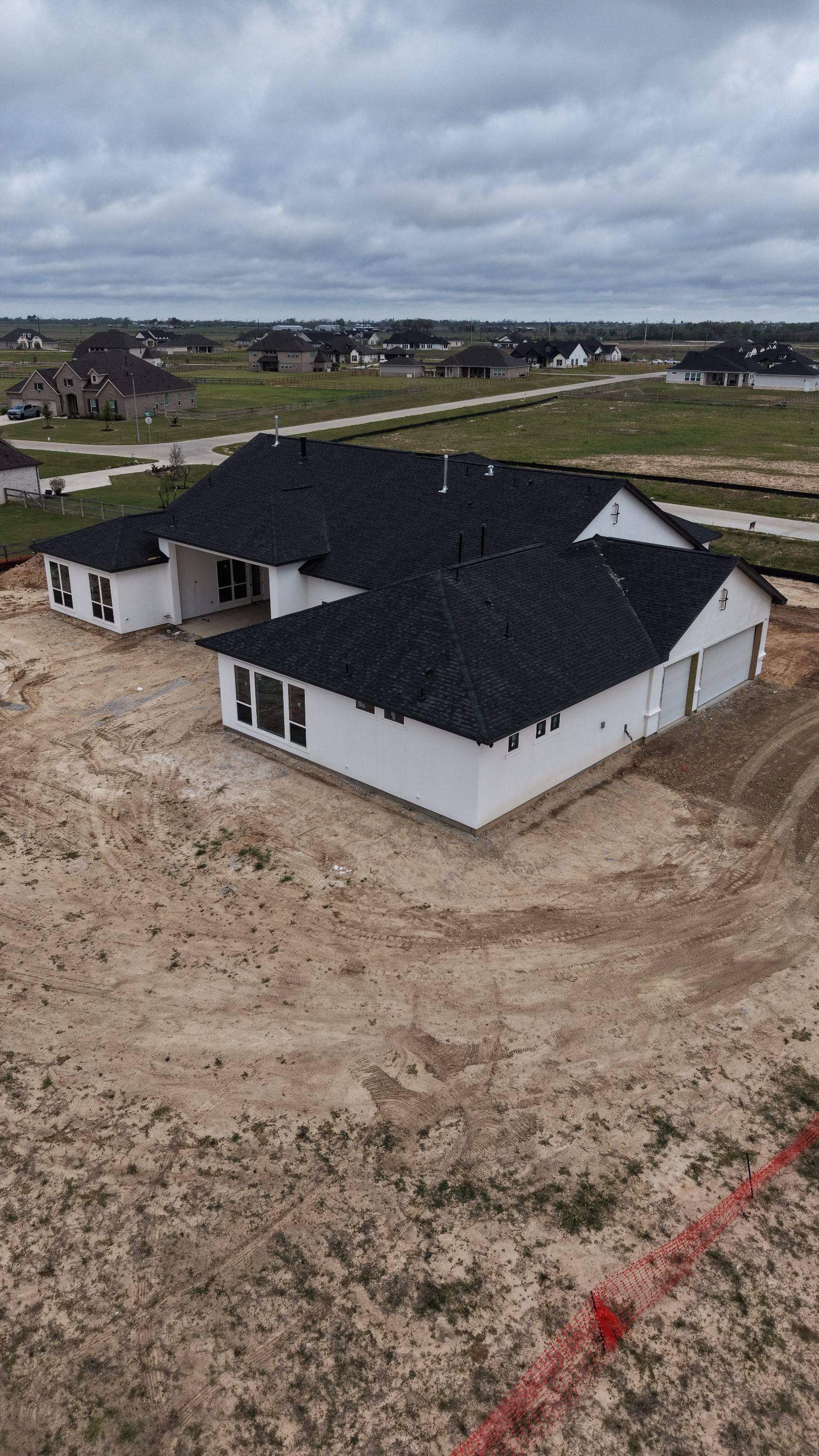 Custom Stucco Masterpiece with Precision Foam Detailing – Waller, TX by Apex Conventional Stucco Llc