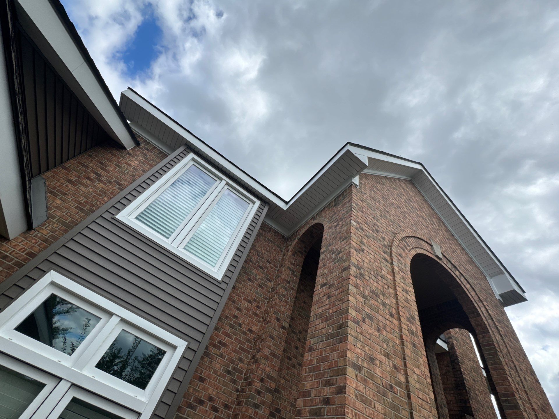 Siding Replacement using Alside Odyssey D4" Flagship Brown by 180 Contractors