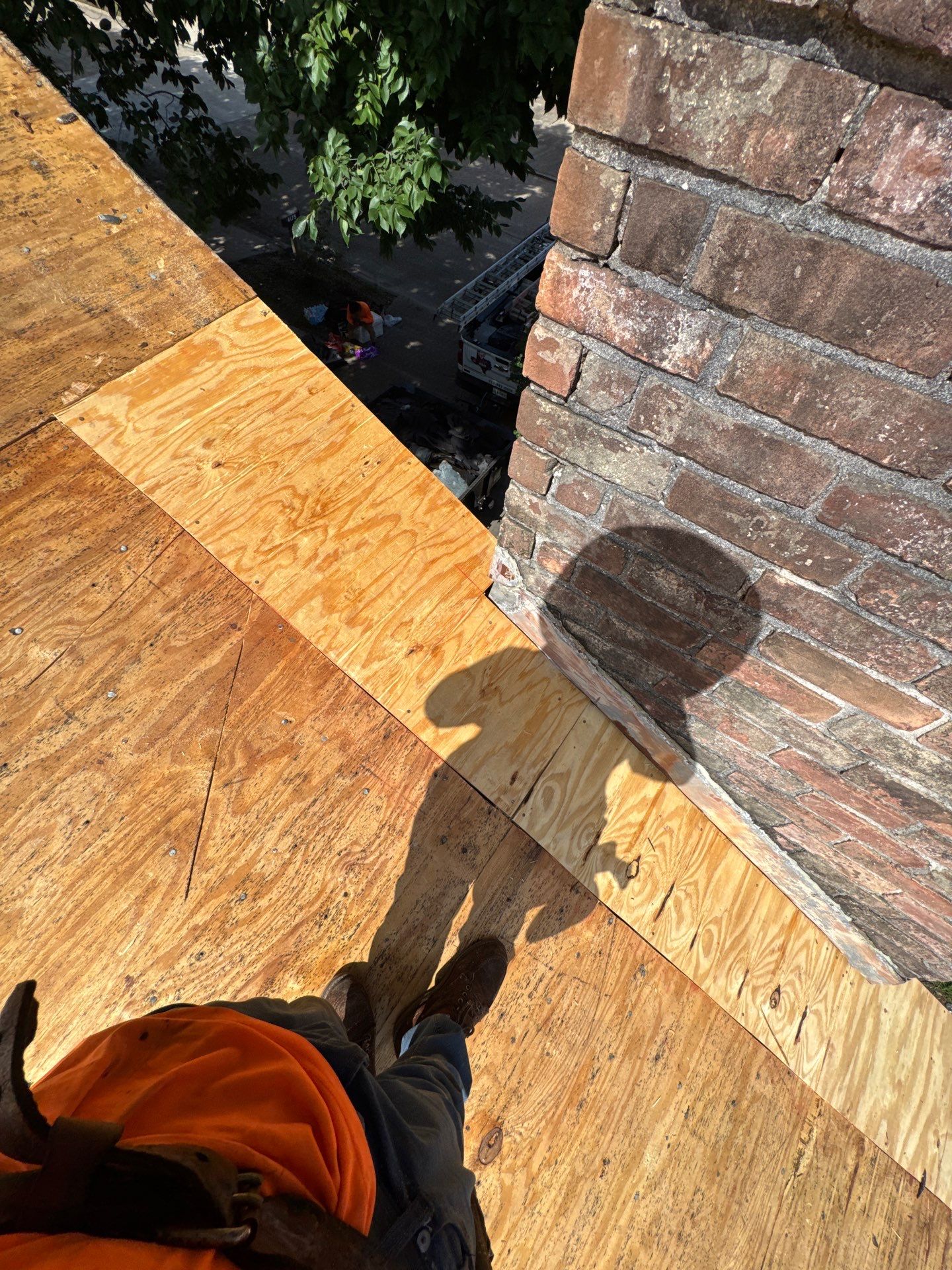 Roof Replacement Houston by Roof Repair Company