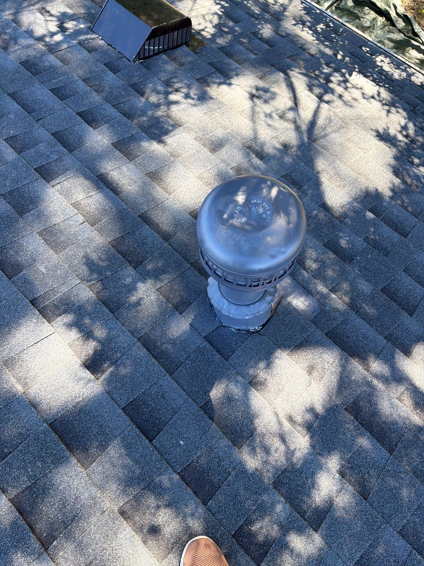 Residential Roofing Installation using GAF Timberline HDZ Charcoal by Rainstoppers Roofing