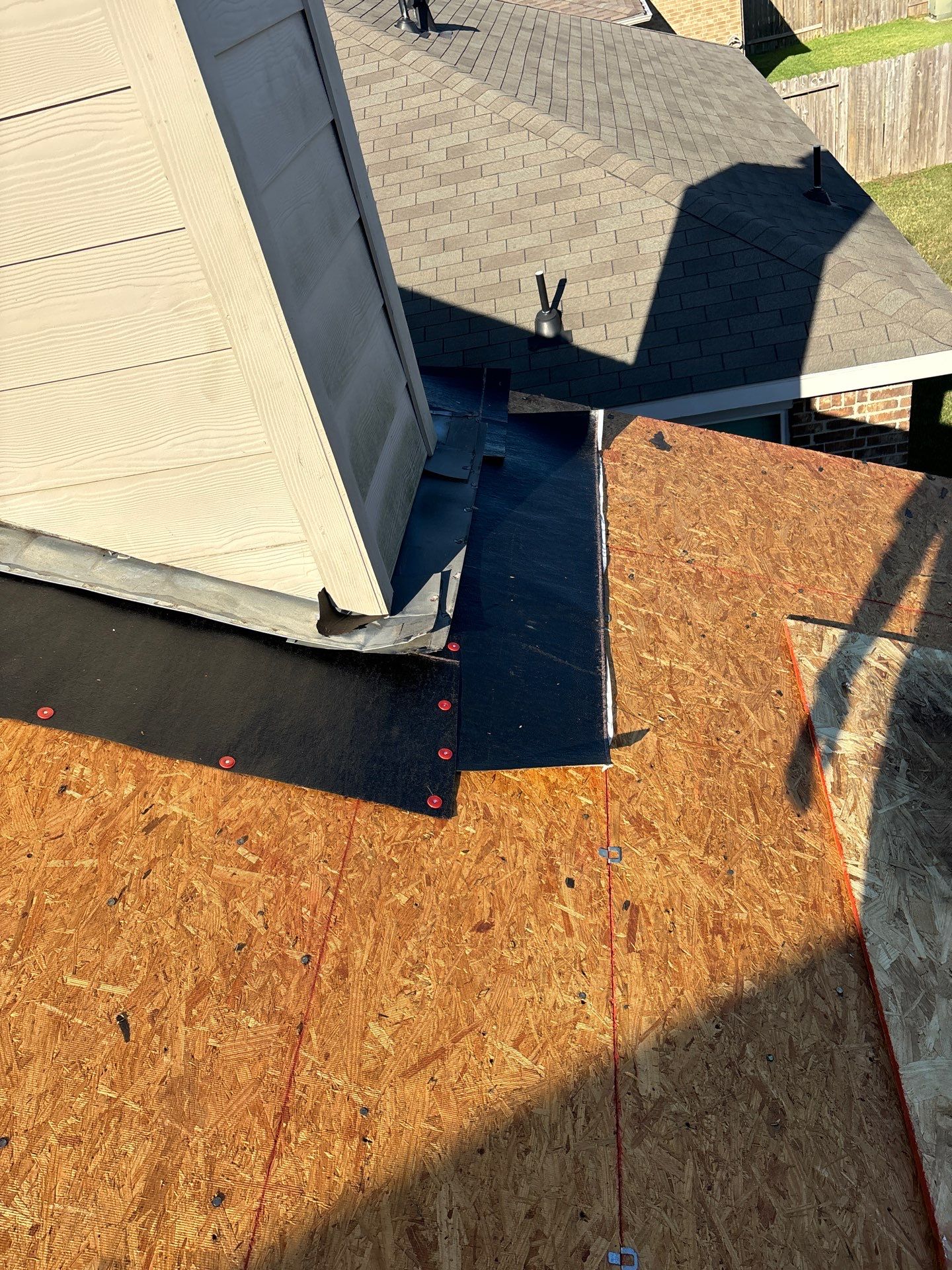 Residential Roofing Installation using Owen's Corning Duration (Lifetime) Shingles by Roof Repair Company