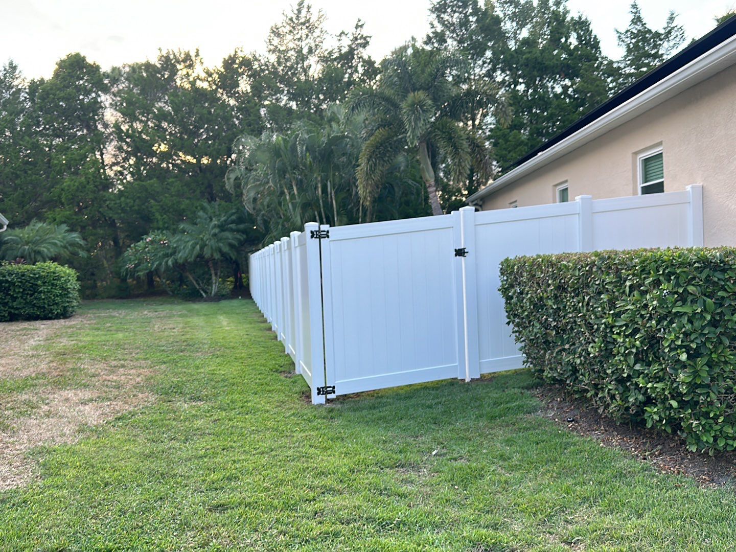 176ft Vinyl privacy & picket combo package by Asap fence and gates, LLC