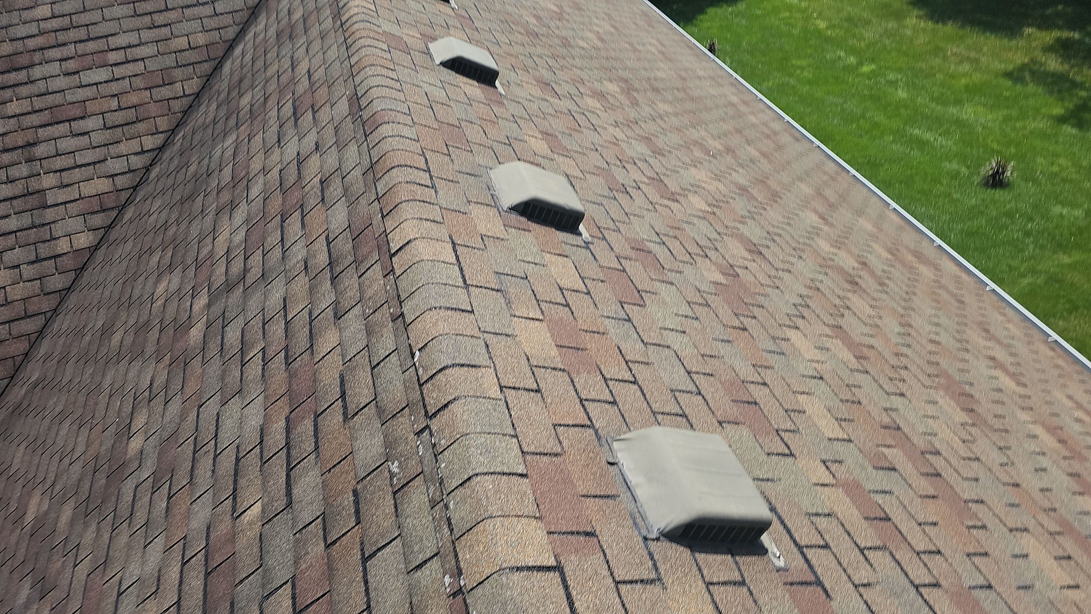 ATLAS PINNACLE COLOR: BLACK SHADOW, DRIP EDGE: BLACK by Eagle Eye Roofing