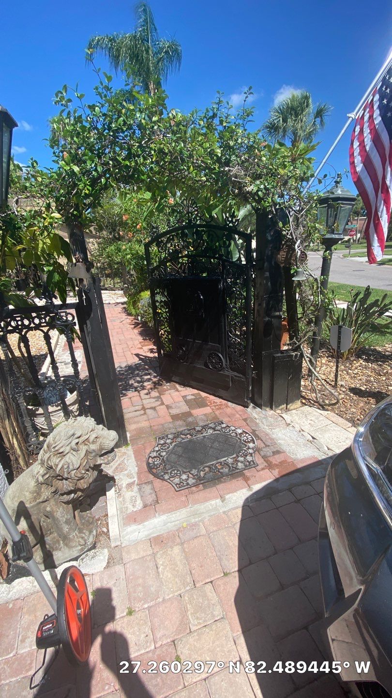 Sarasota, FL 6ft. Tall Horizontal Shadowbox Wood with 4ft. Tall 3-Rail Black Aluminum Fence by Asap fence and gates, LLC