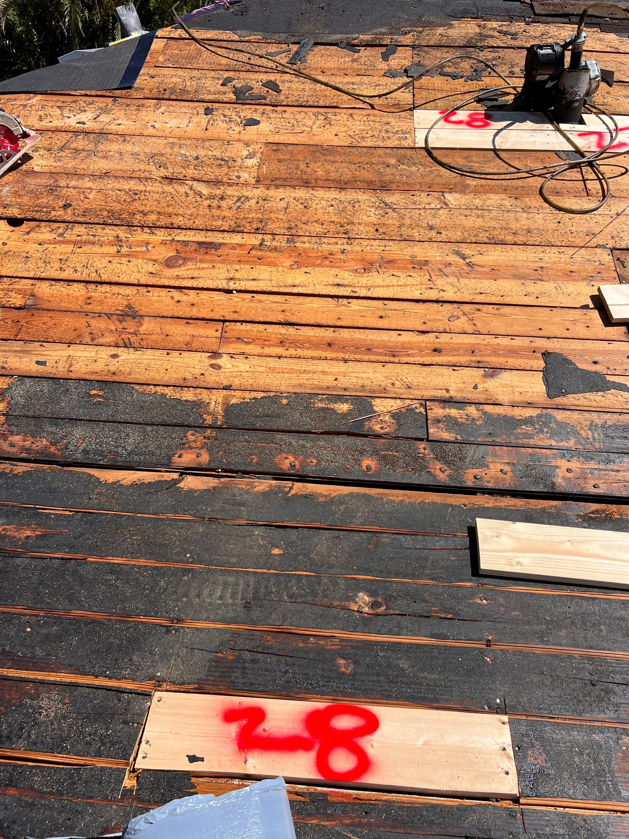 Project in St. Petersburg 33714 by Mitchell Roofing Company LLC 