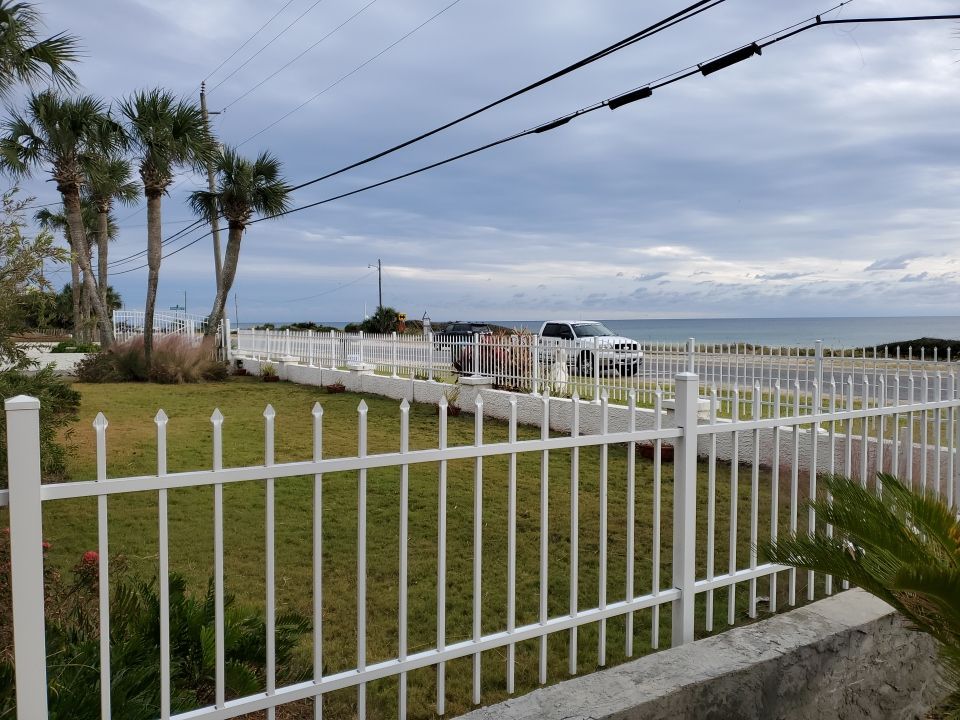 White Aluminum  by Hip Square Fence Inc.