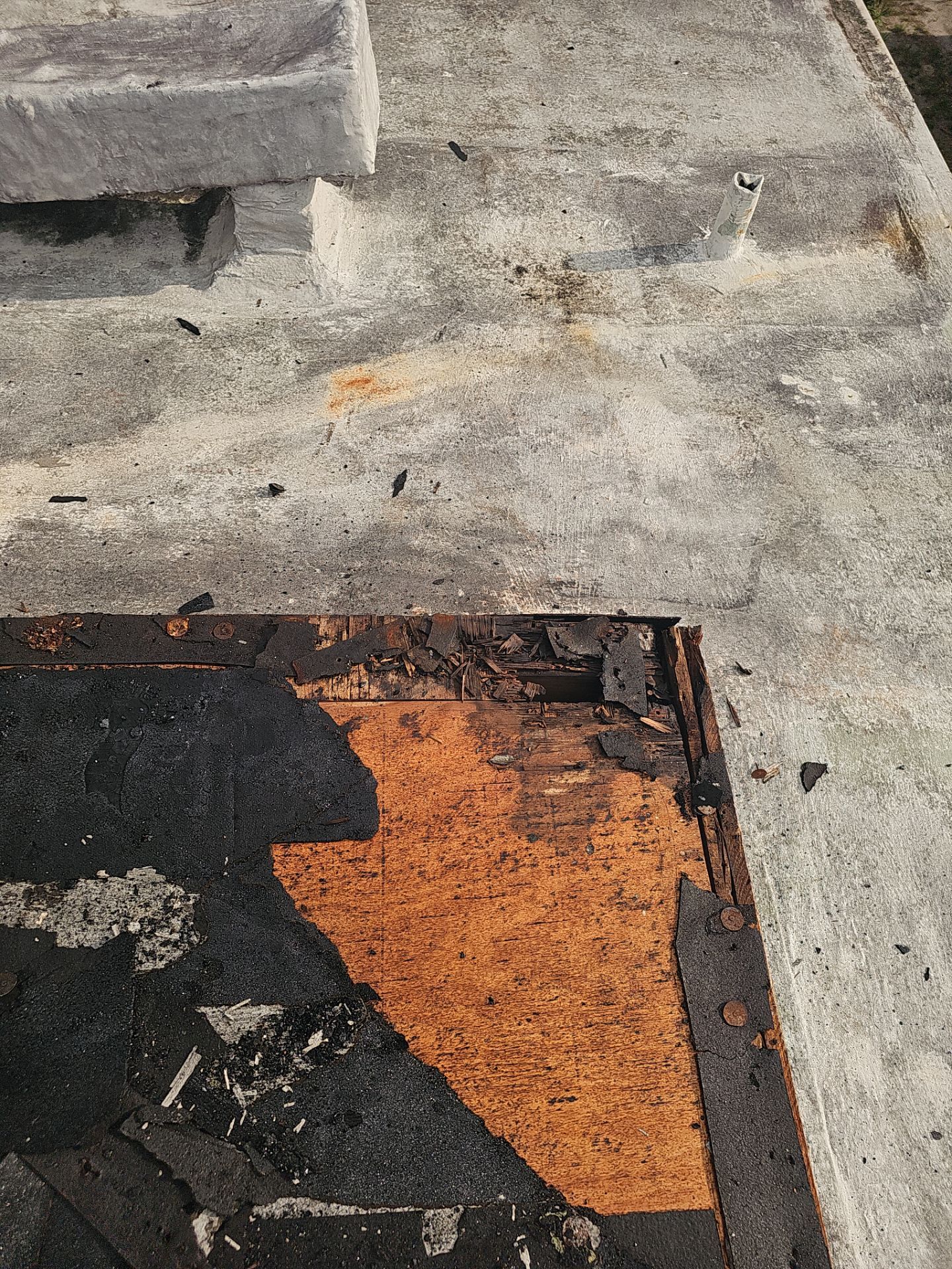 Project in St. Petersburg 33714 by Mitchell Roofing Company LLC 