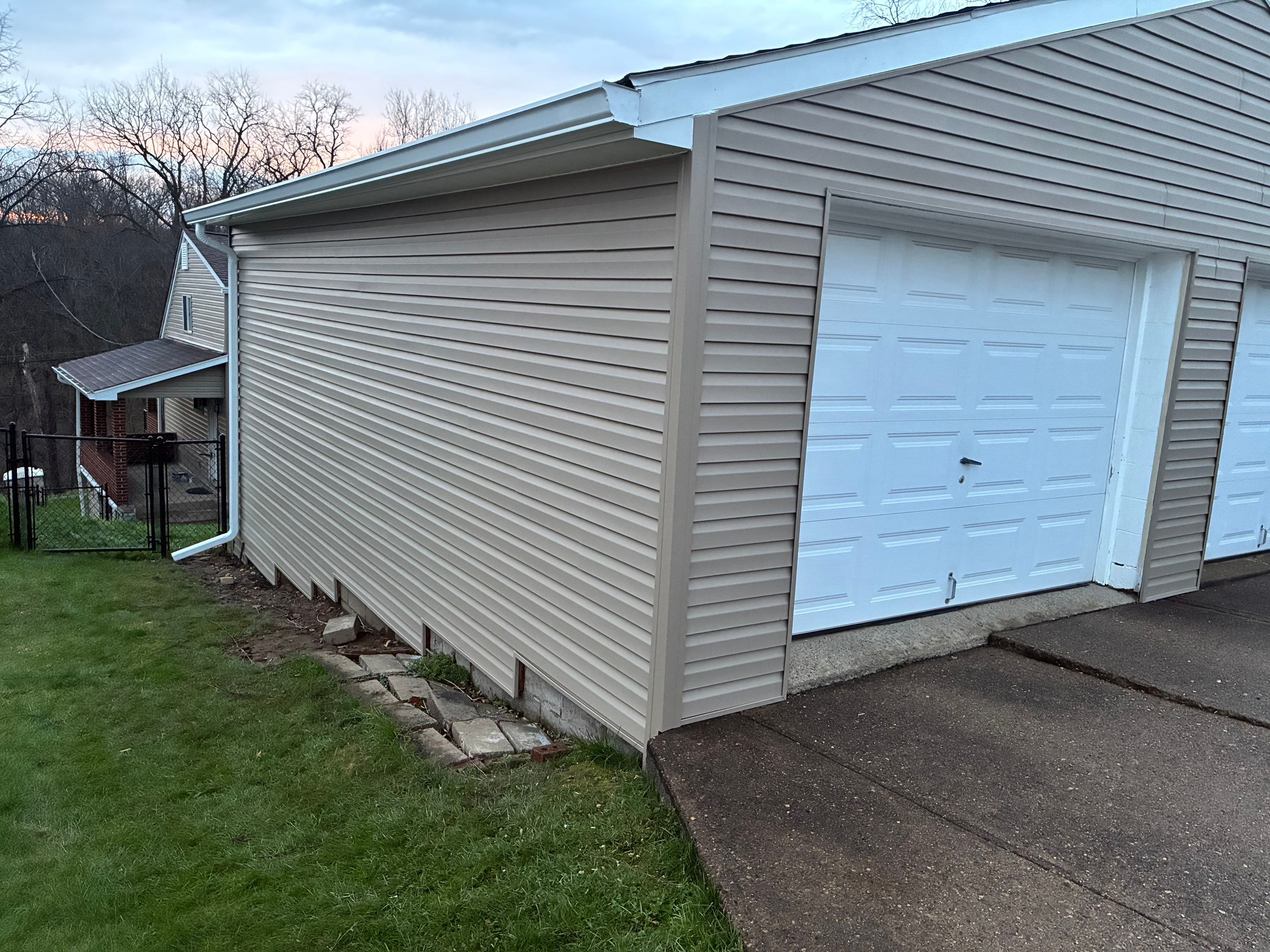 From ancient aluminum to beautiful vinyl siding in Westview by Ideal Siding Pittsburgh