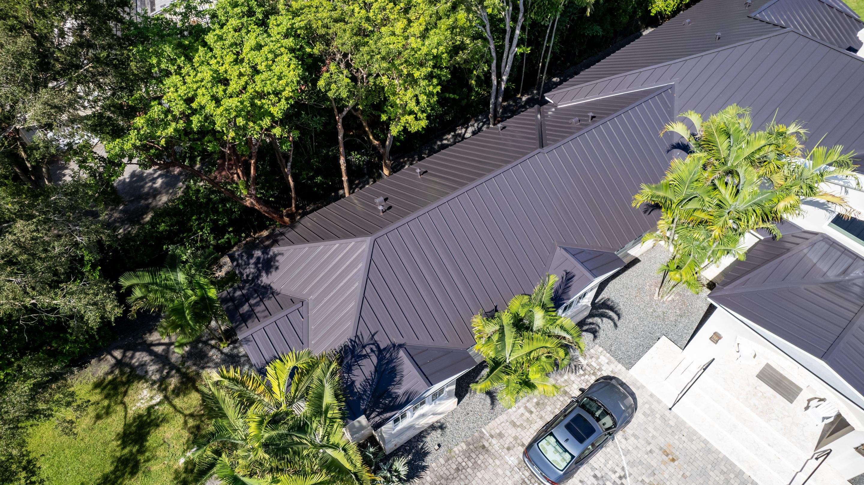 Metal Roof - Galvalume - Dark Bronze by Istueta Roofing