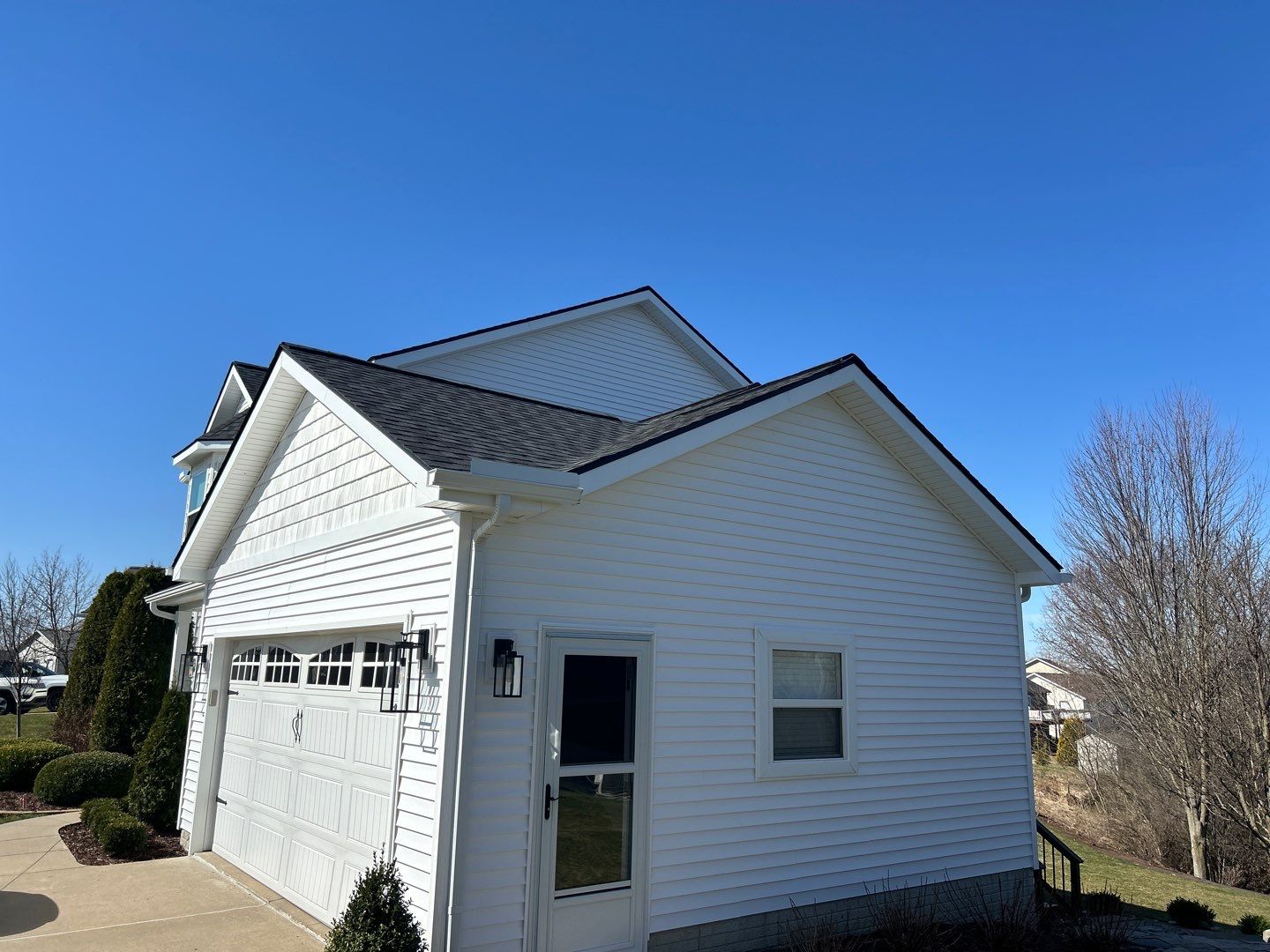 Siding Replacement using Certainteed Classic Restoration D4 by 180 Contractors