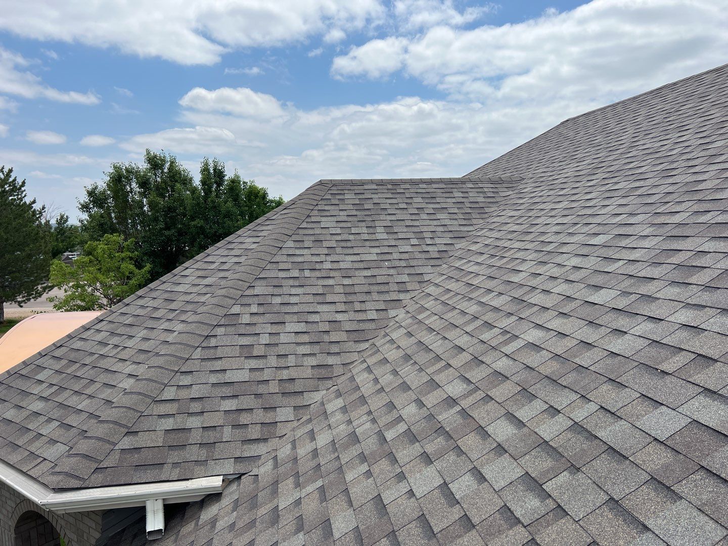 Residential Roofing Installation using Owens Corning TruDefinition - Driftwood  by A to Z Roofing
