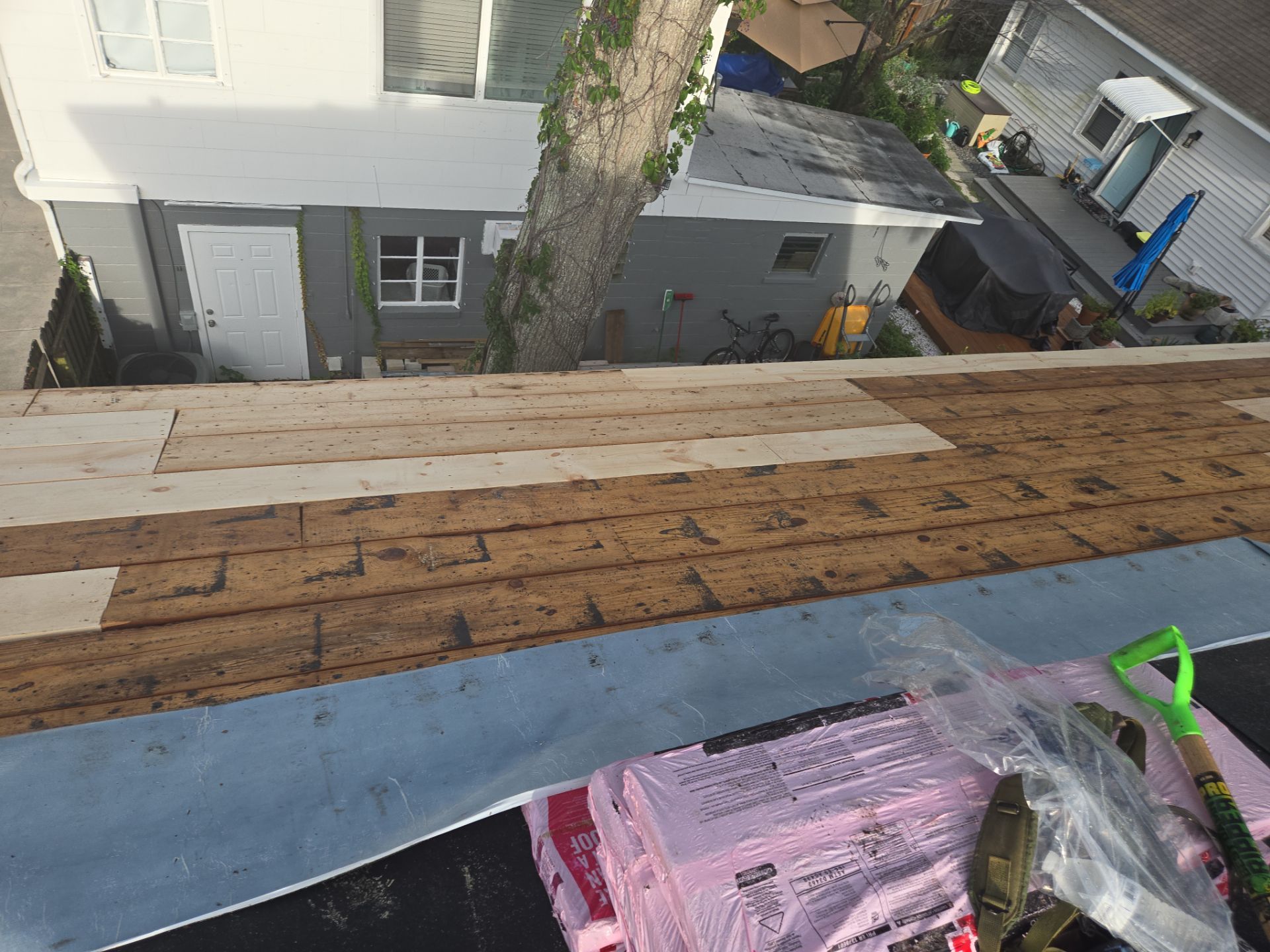 Project in St. Petersburg 33704 by Mitchell Roofing Company LLC 