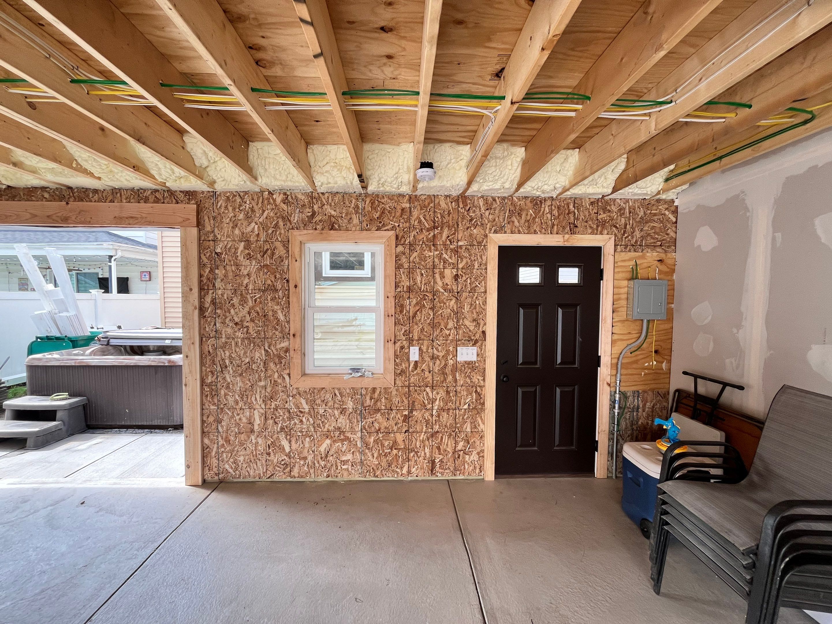 Garage by Ivy Lea Construction