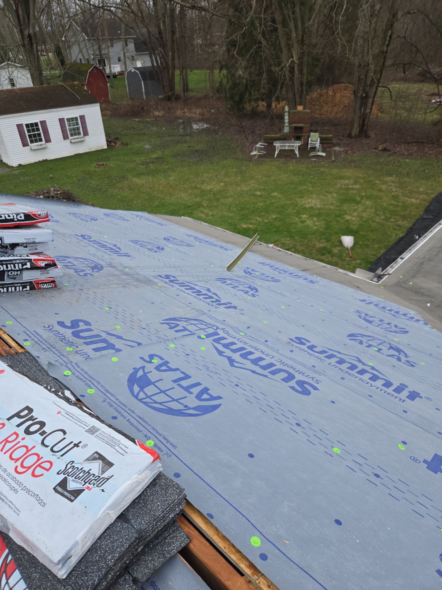 Sarah S: Atlas Pinnacle, Color, Pewter, Drip Edge, Color, White by Eagle Eye Roofing
