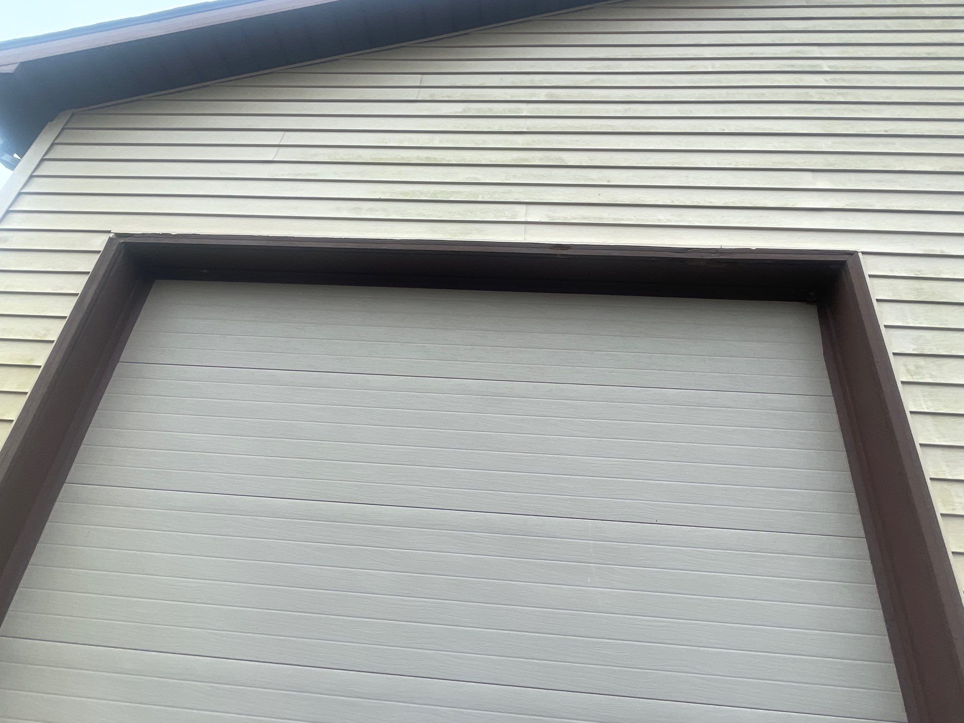 Siding Replacement using Certainteed Classic Restoration D4 by 180 Contractors